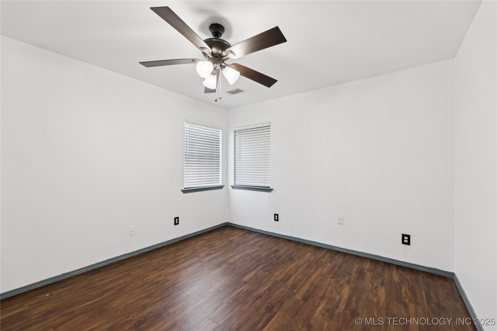 5101 S Spruce Avenue Property Photo 32