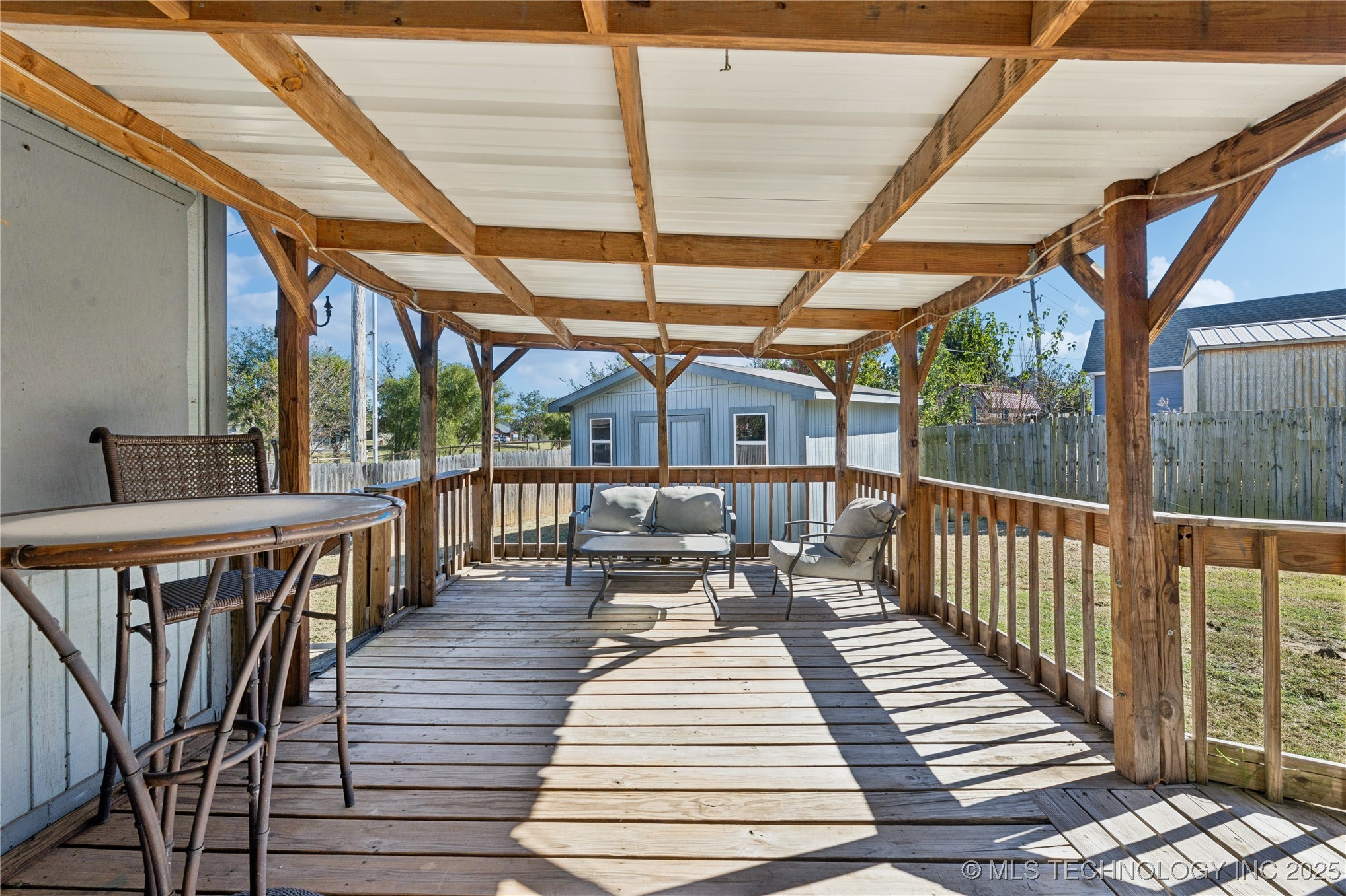 5101 S Spruce Avenue Property Photo 37