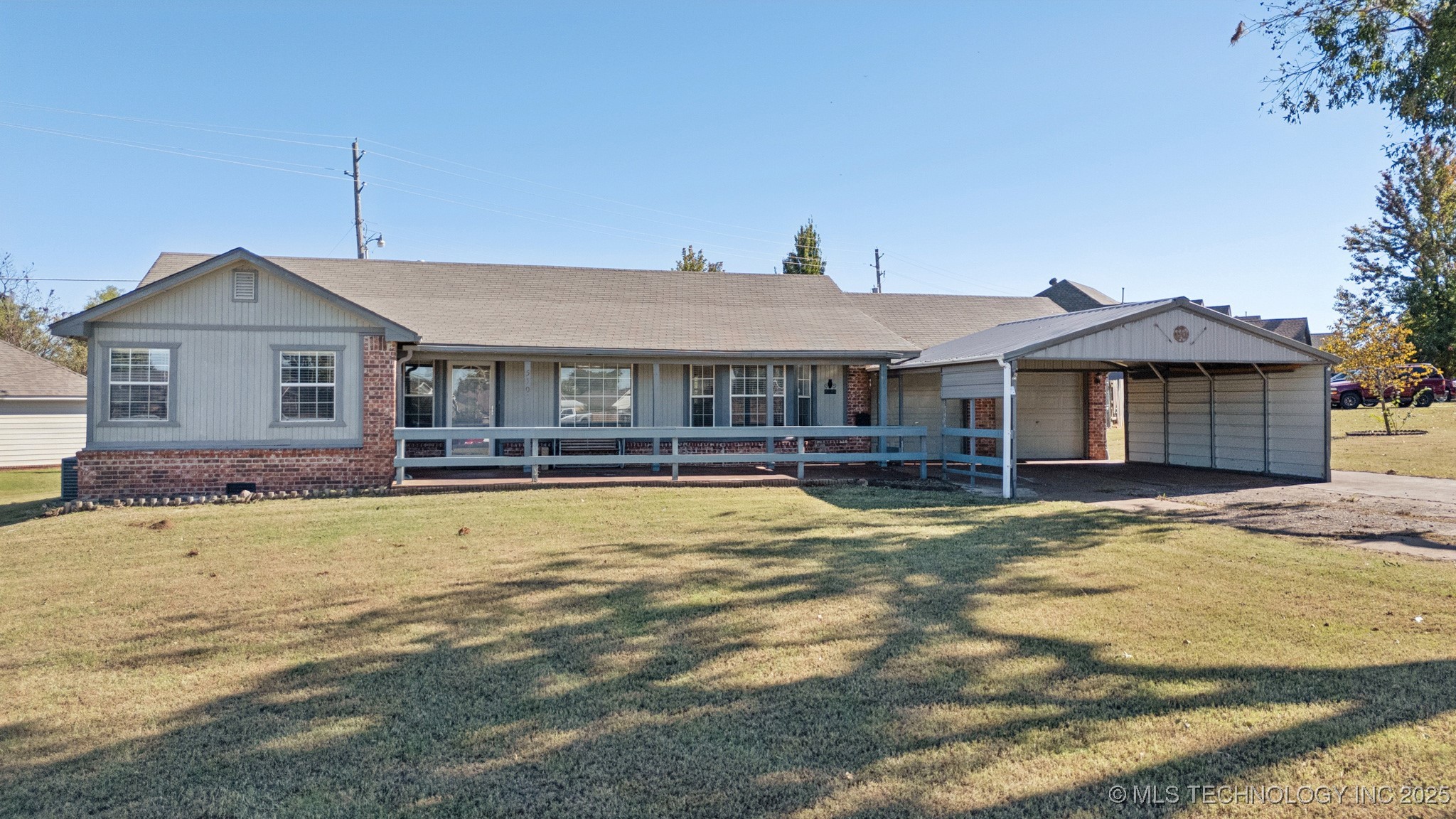 5101 S Spruce Avenue Property Photo 45