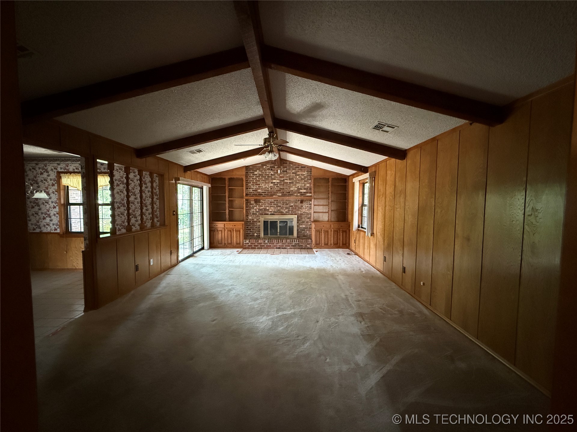 3201 Brighton Lane Property Photo 15