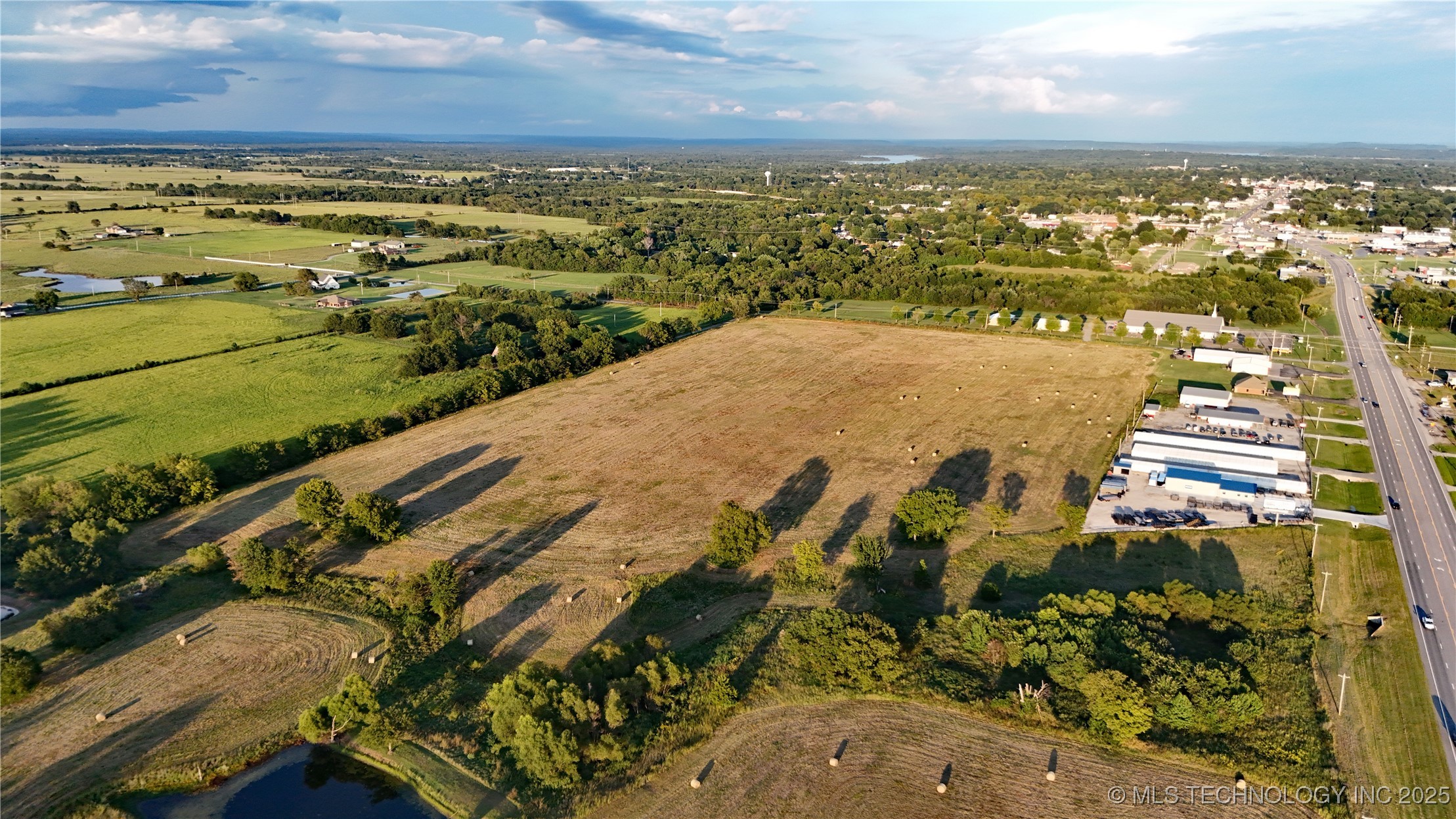 2543432 Property Photo 16