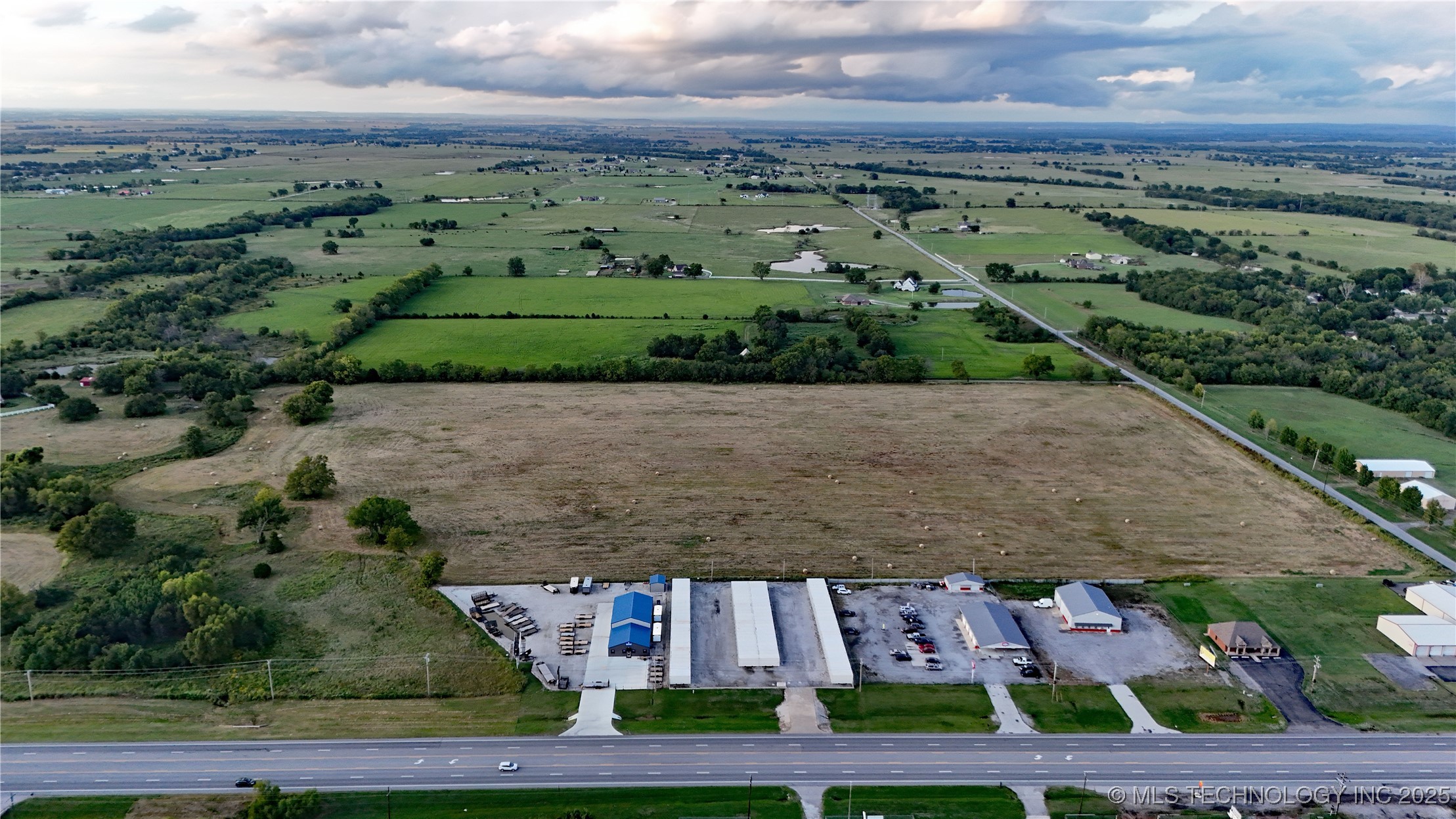 2543432 Property Photo 27