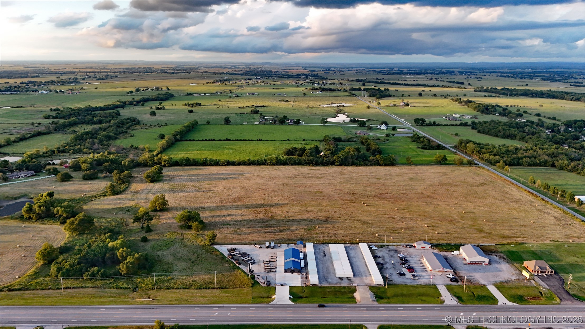 2543432 Property Photo 31