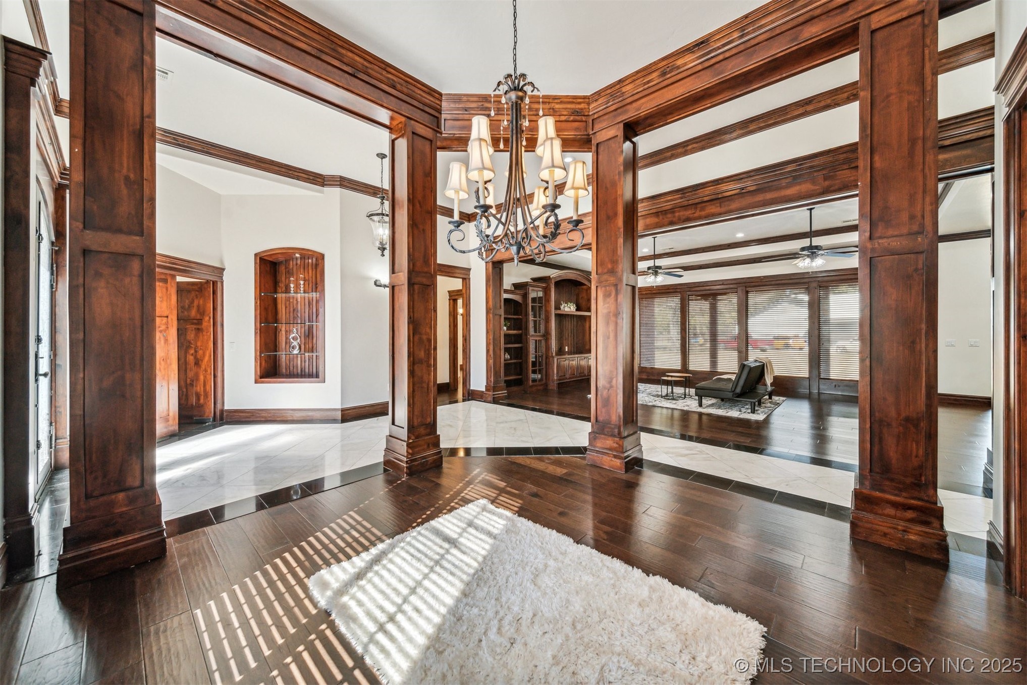 2365 Deer Run Property Photo 22