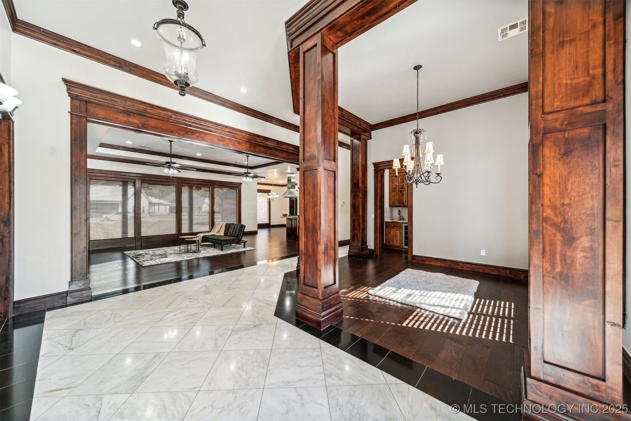 2365 Deer Run Property Photo 25