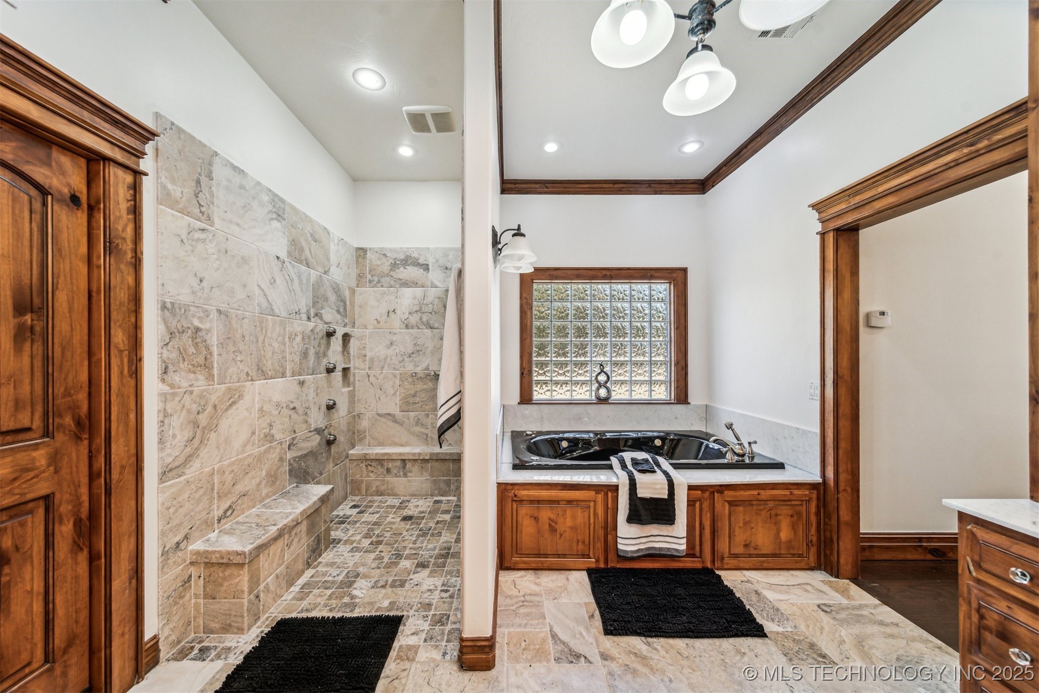 2365 Deer Run Property Photo 35