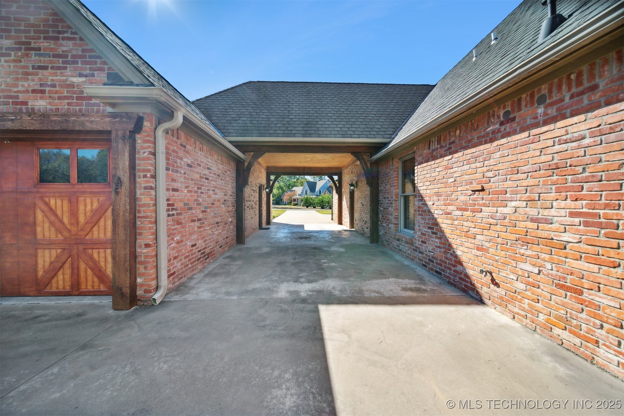 2365 Deer Run Property Photo 79