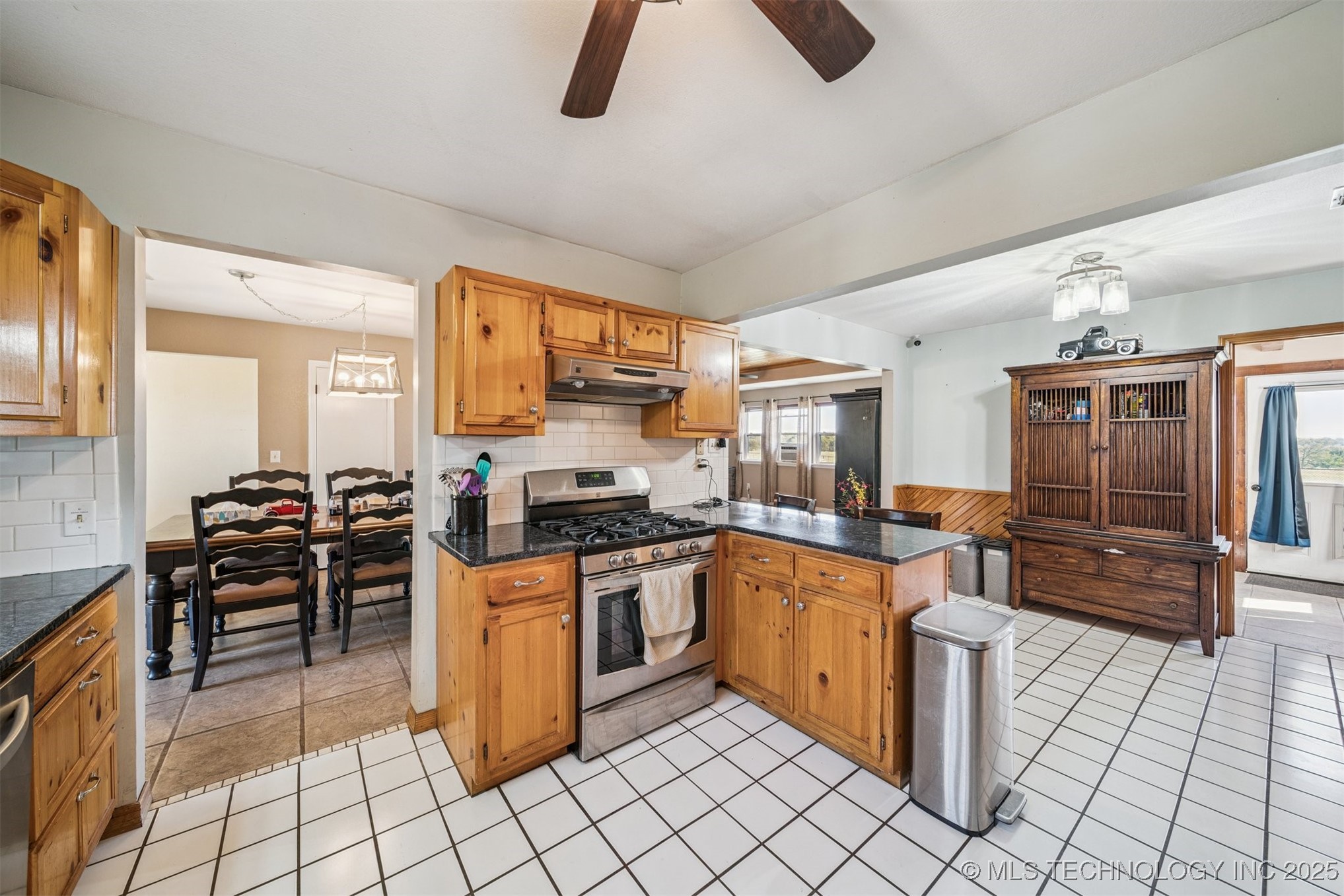 109159 S 4210 Road Property Photo 24