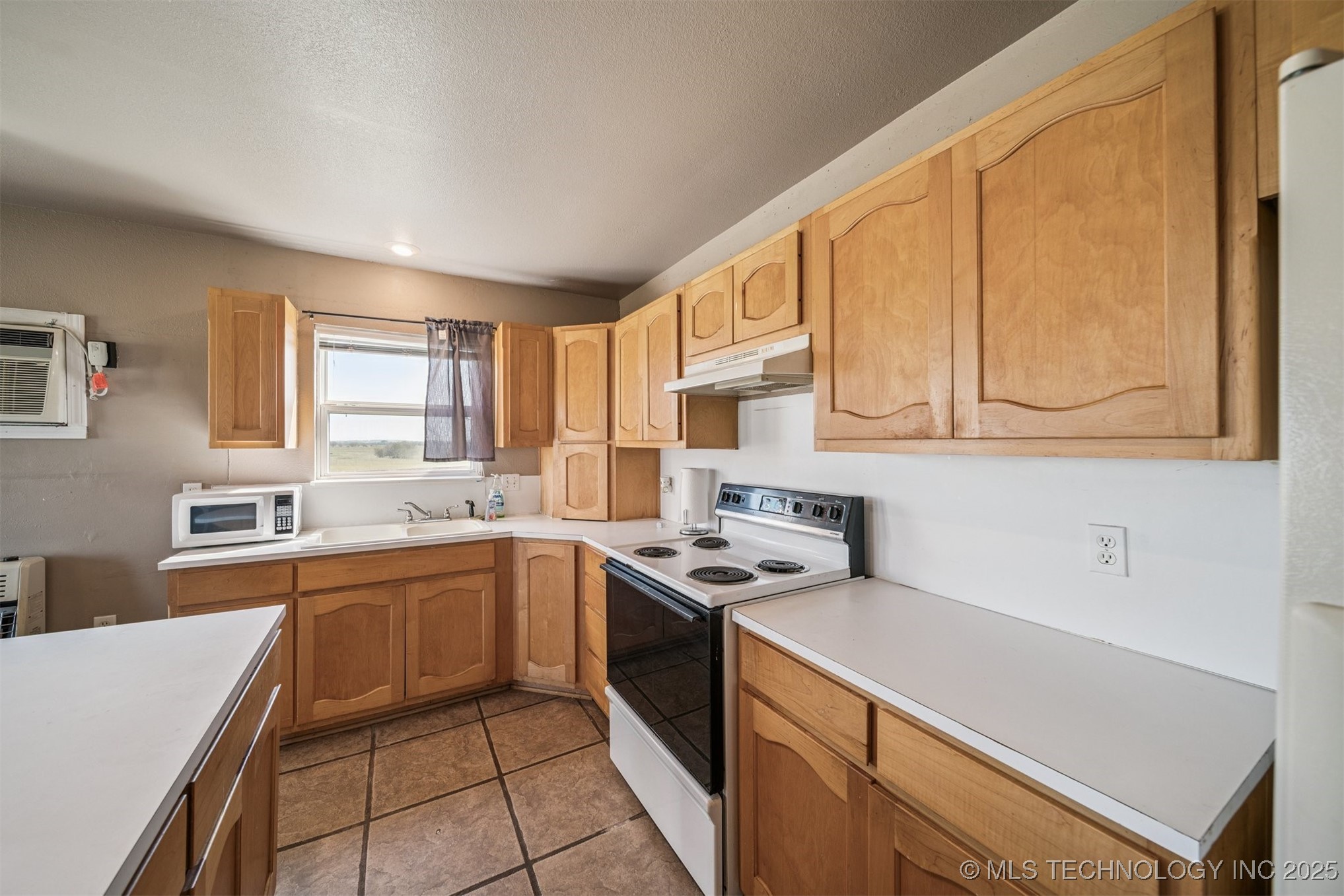 109159 S 4210 Road Property Photo 39