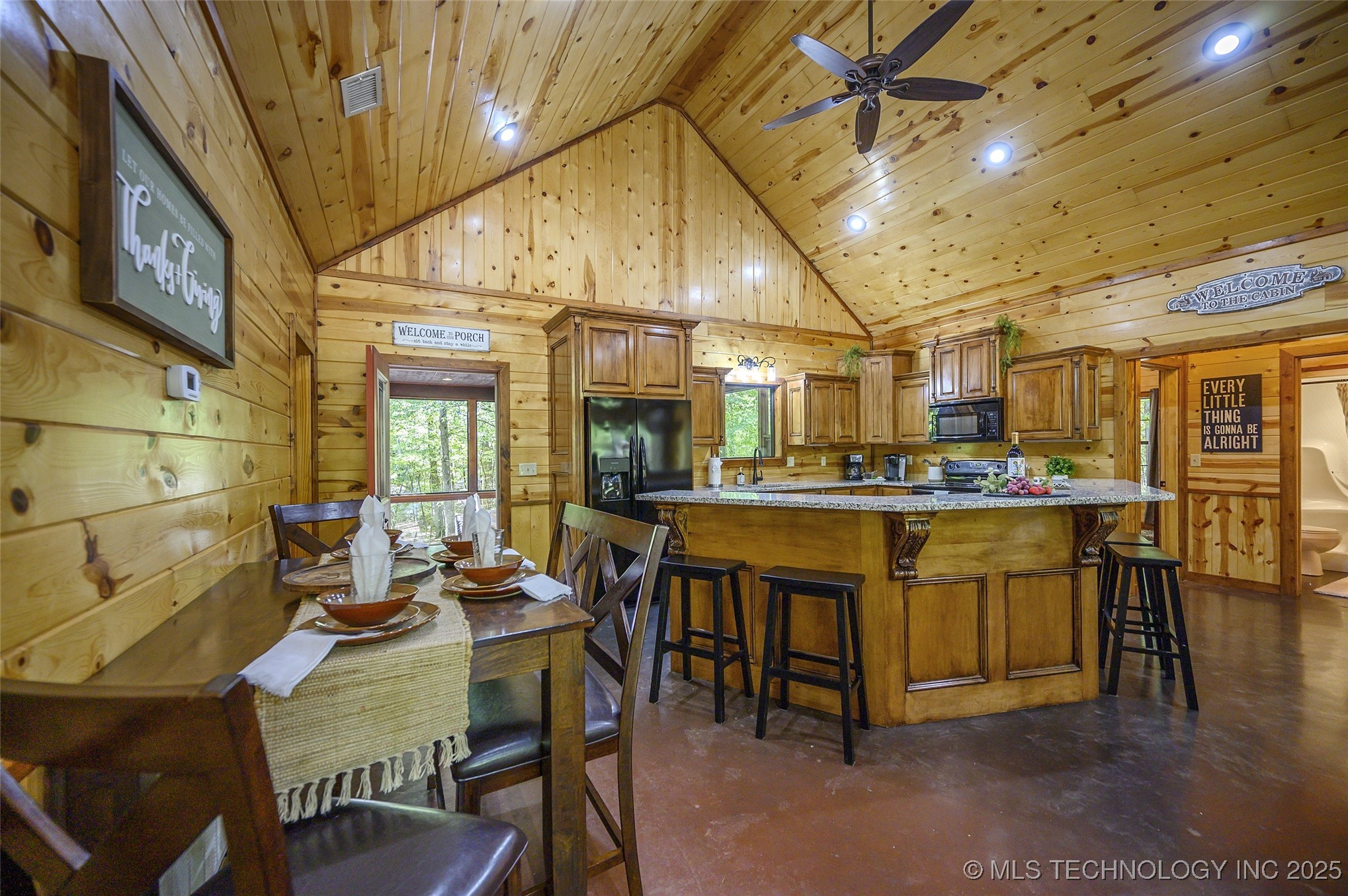 562 Timber Creek Property Photo 9