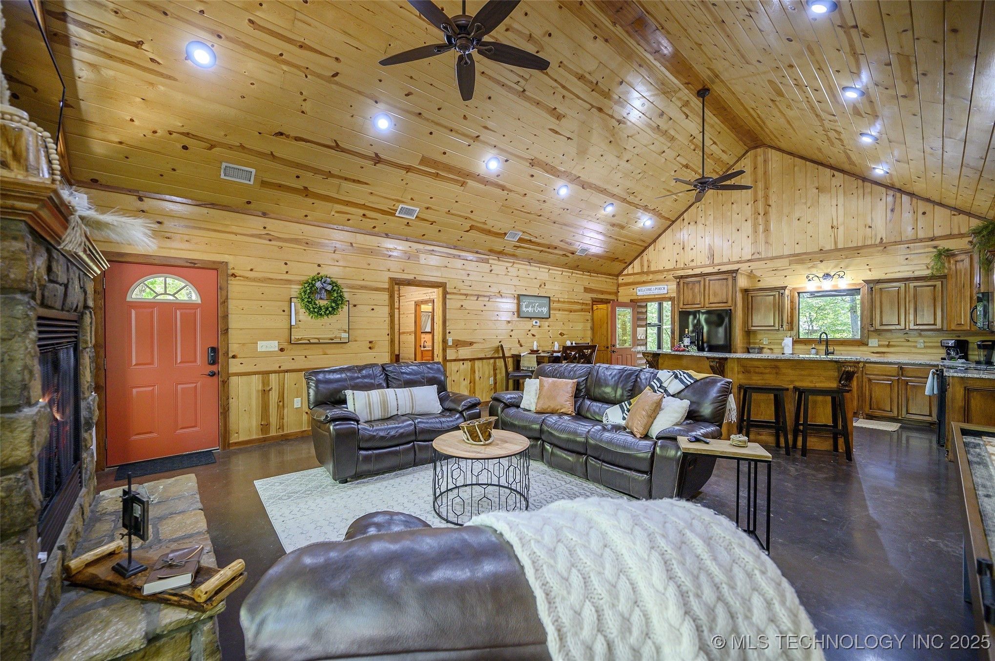 562 Timber Creek Property Photo 25