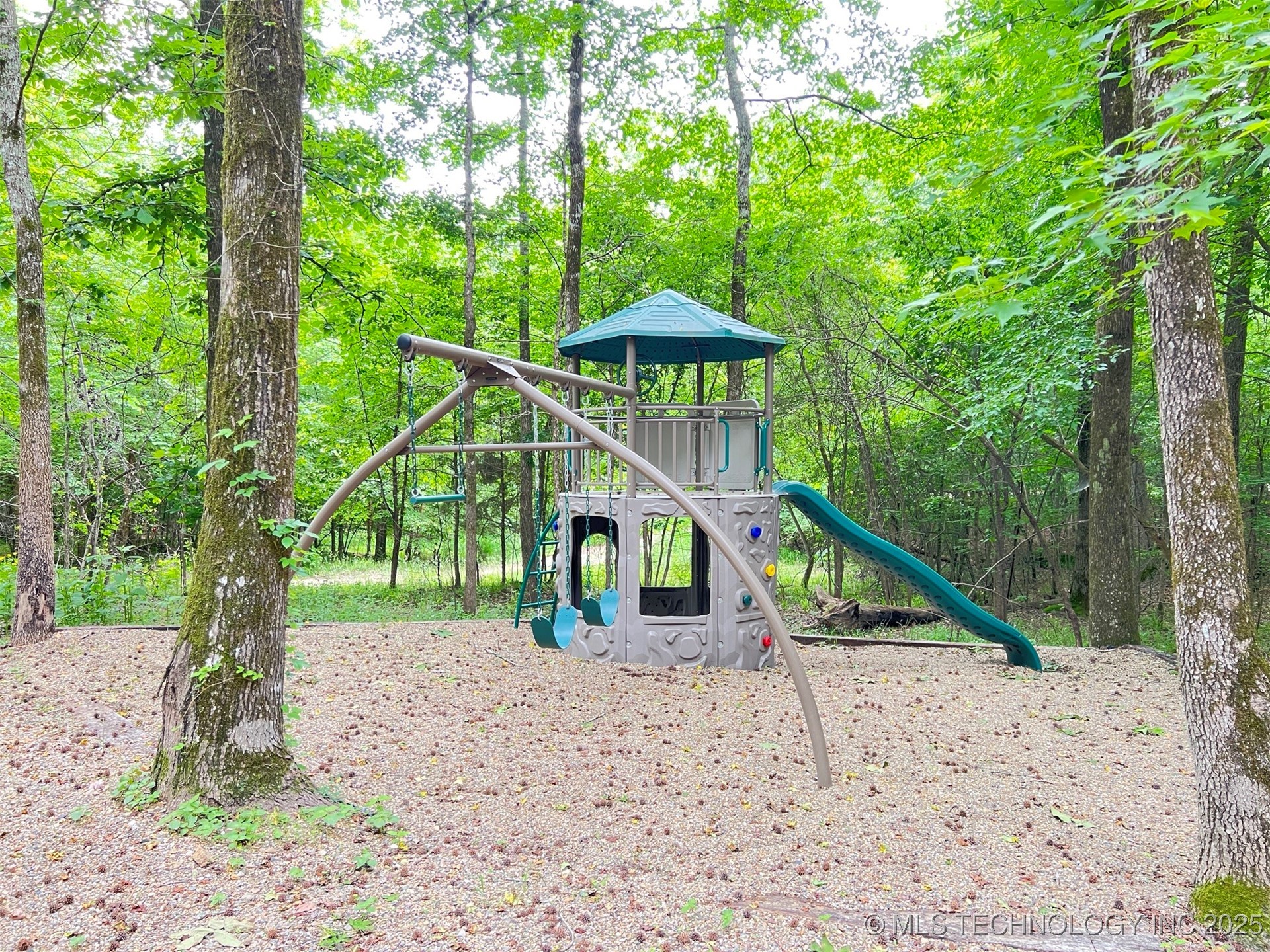 562 Timber Creek Property Photo 36