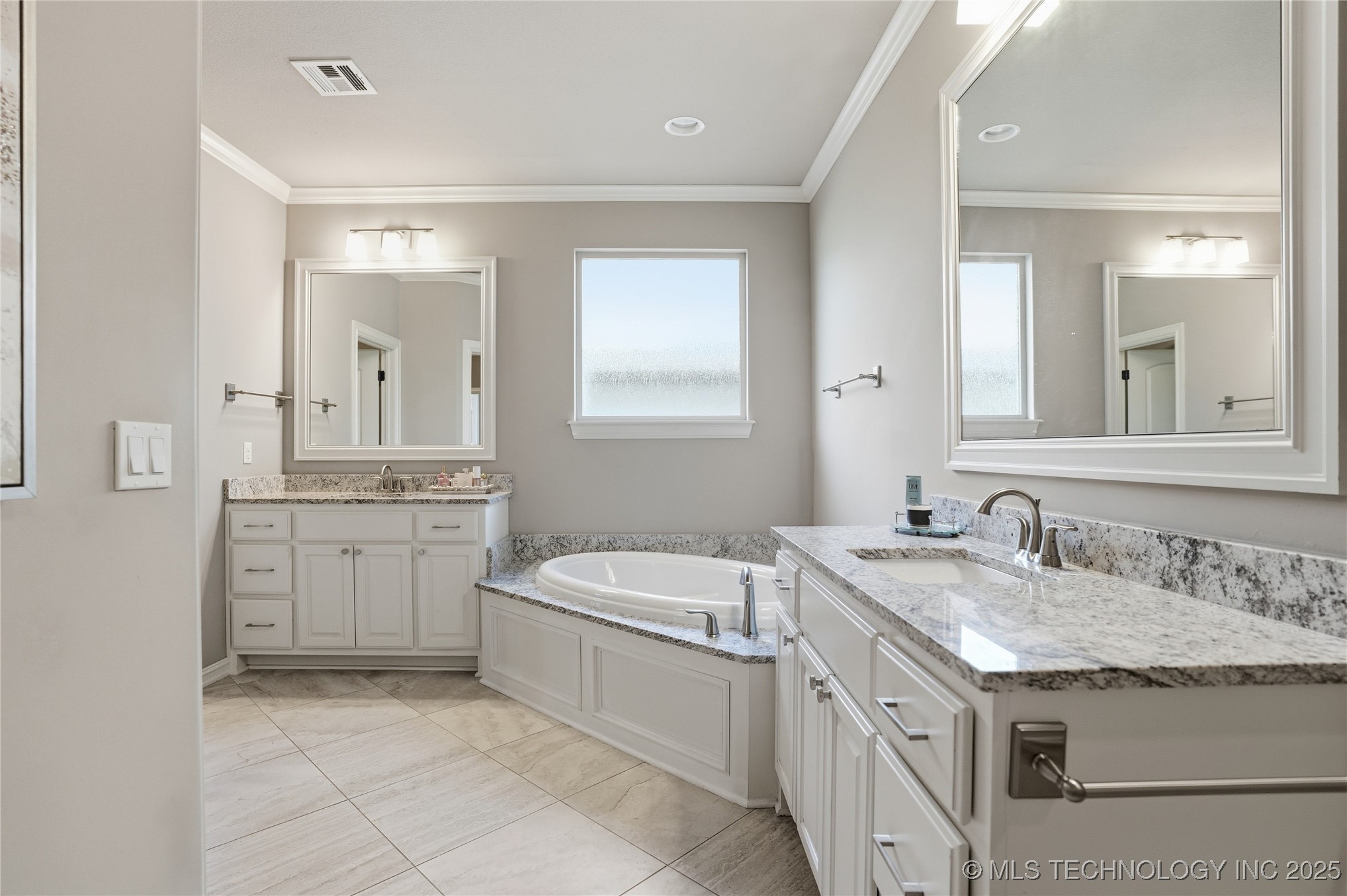 4012 W Winston Street Property Photo 27