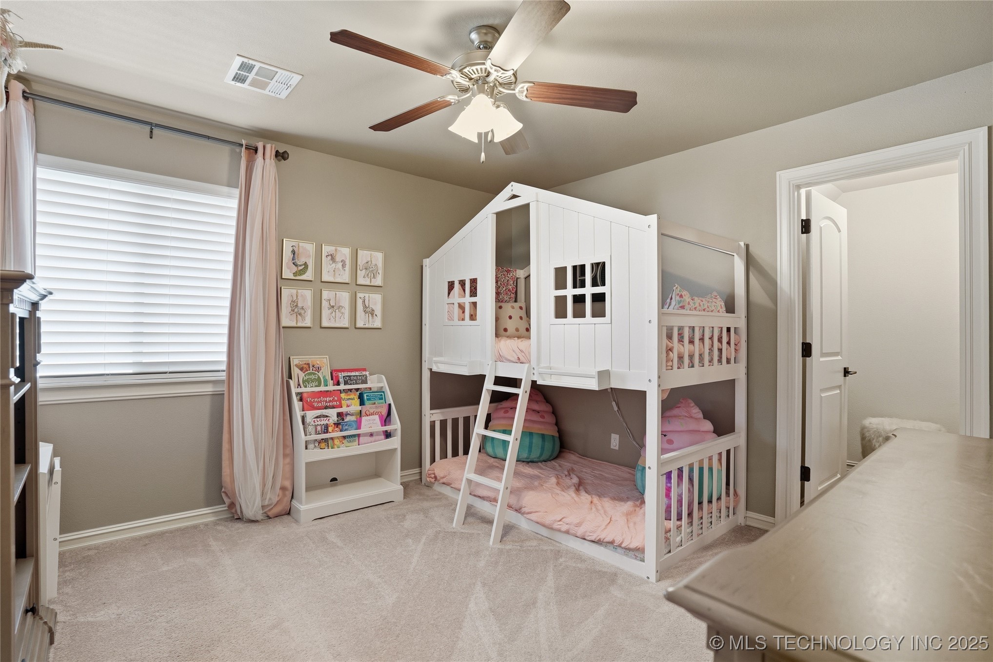 4012 W Winston Street Property Photo 46