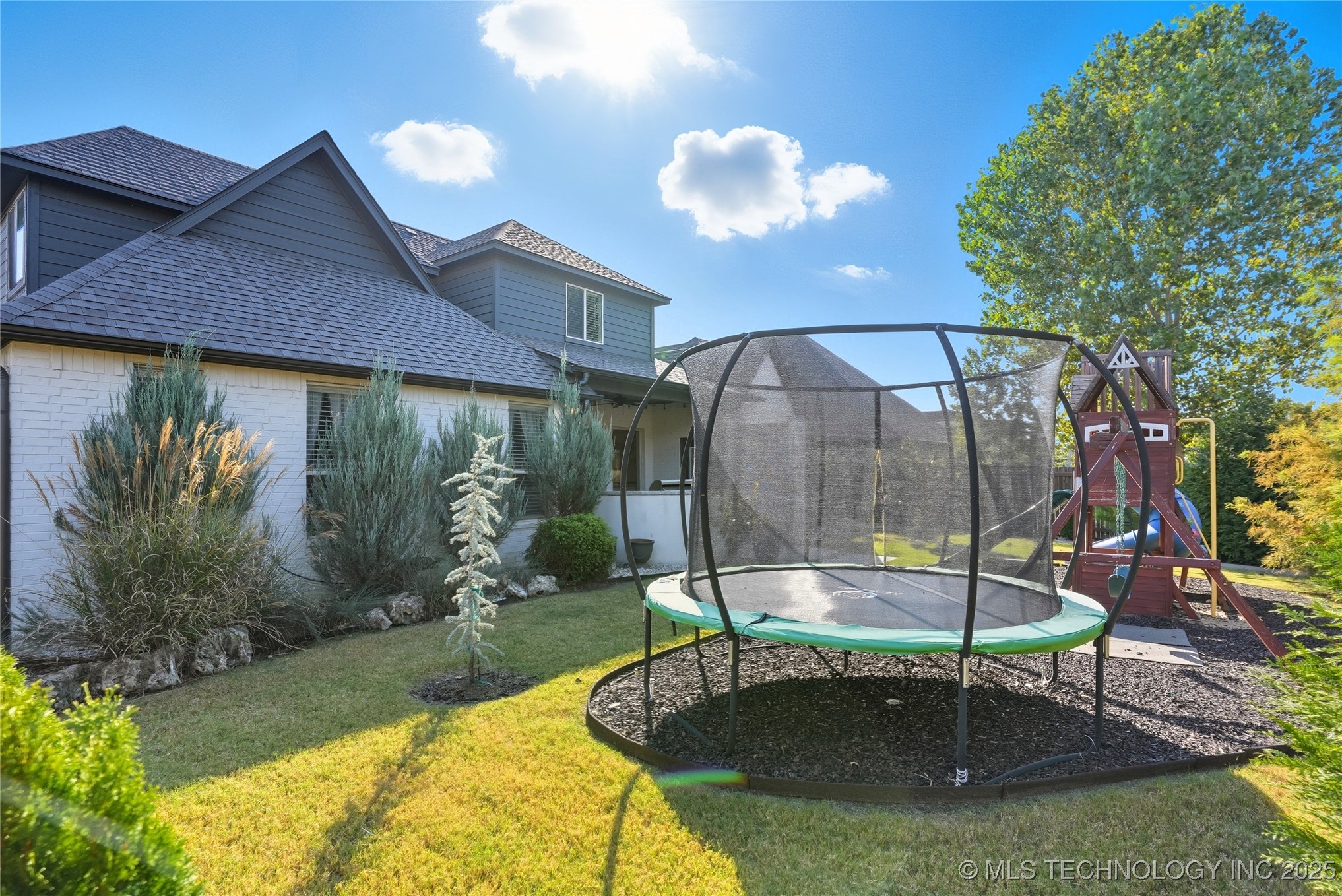 4012 W Winston Street Property Photo 70