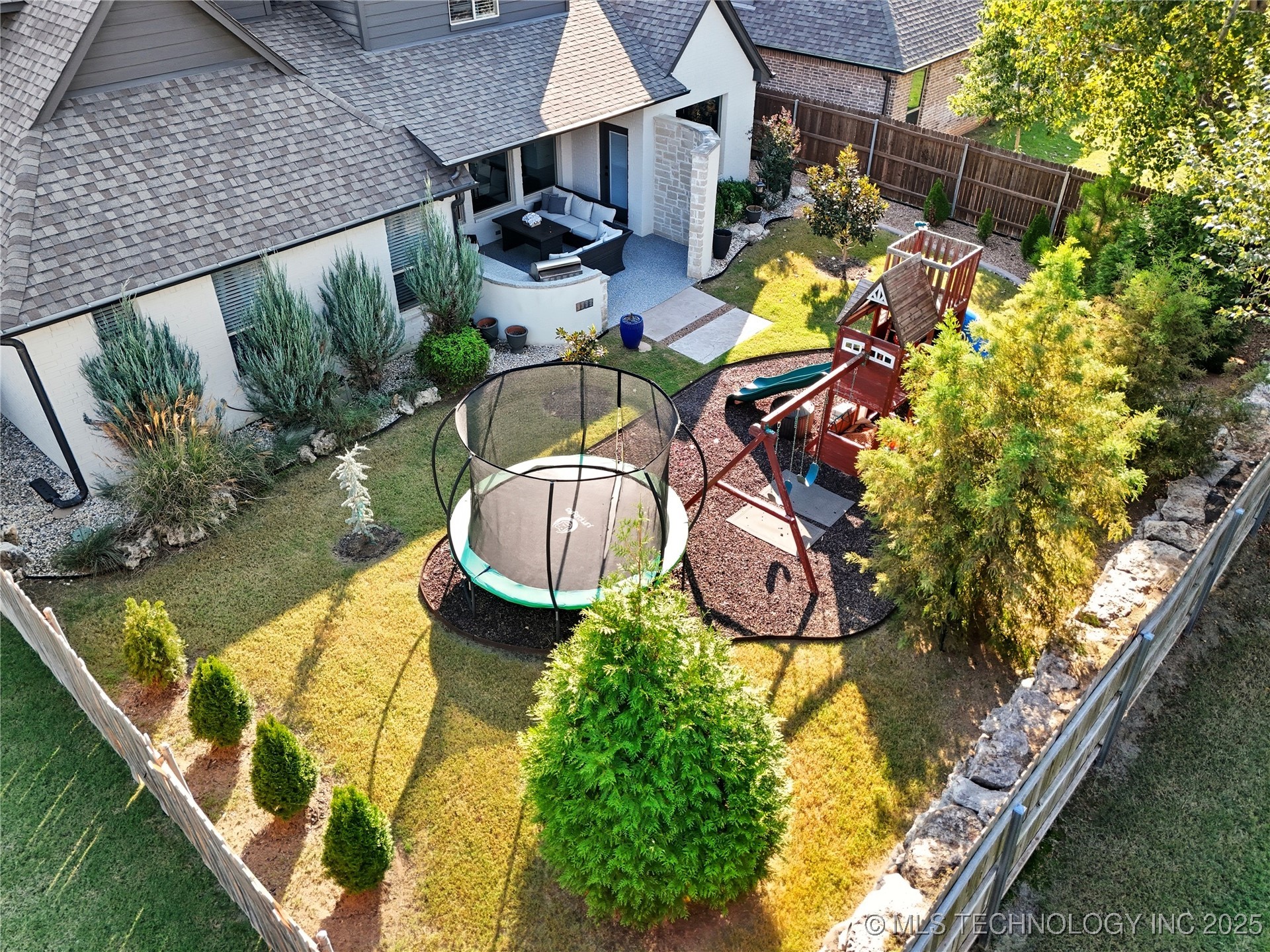 4012 W Winston Street Property Photo 71