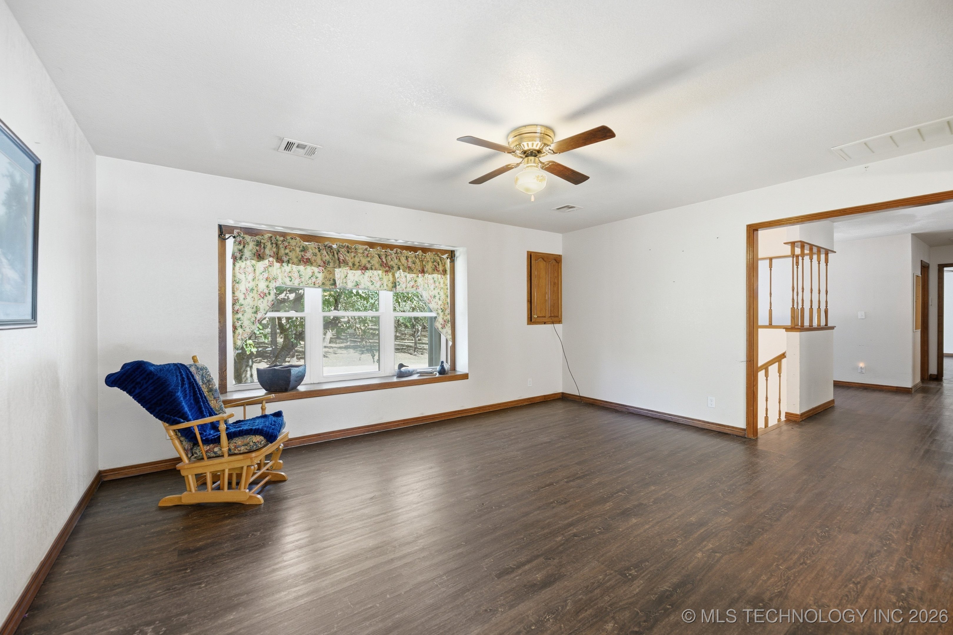 15232 E 495 Road Property Photo 3