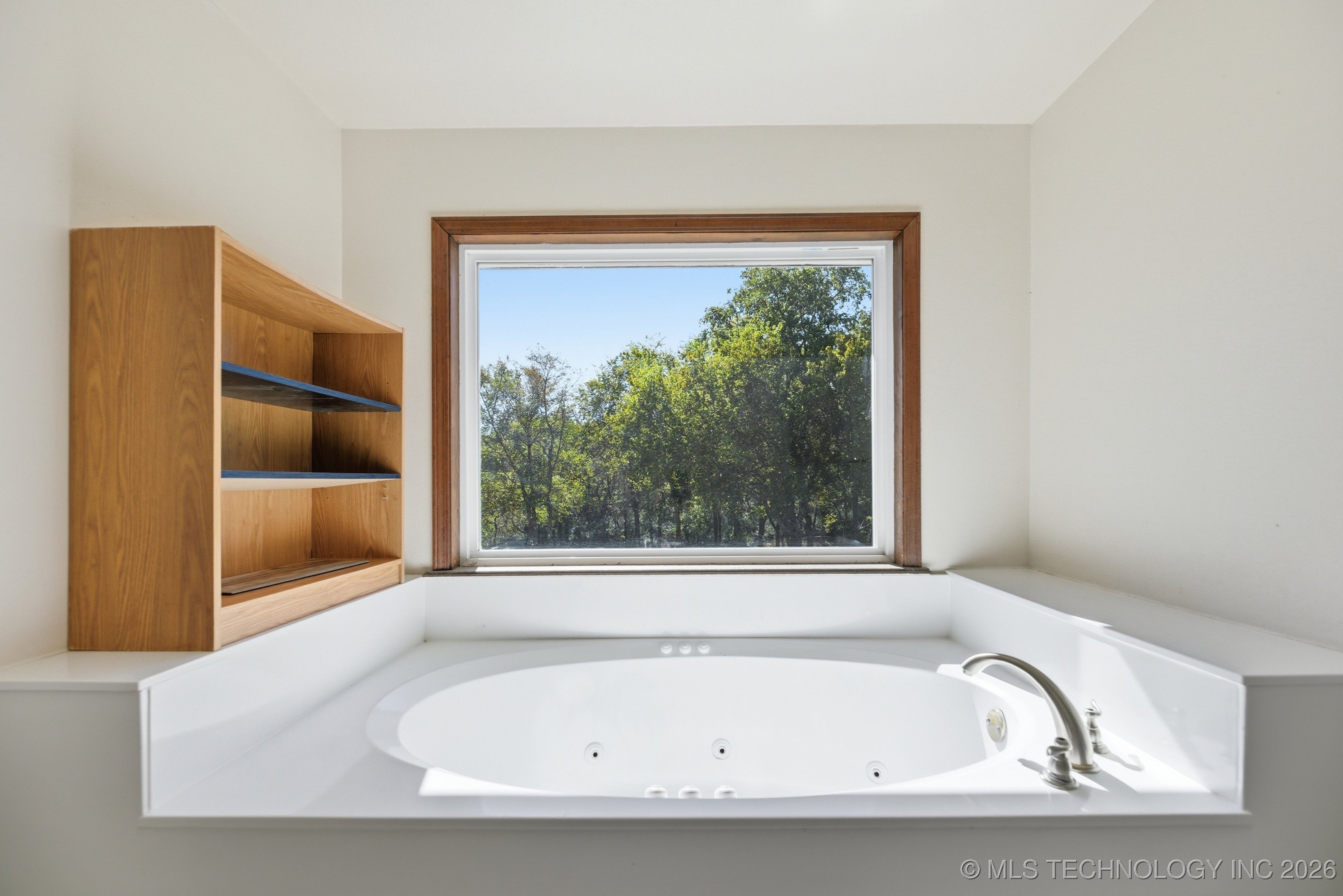 15232 E 495 Road Property Photo 17