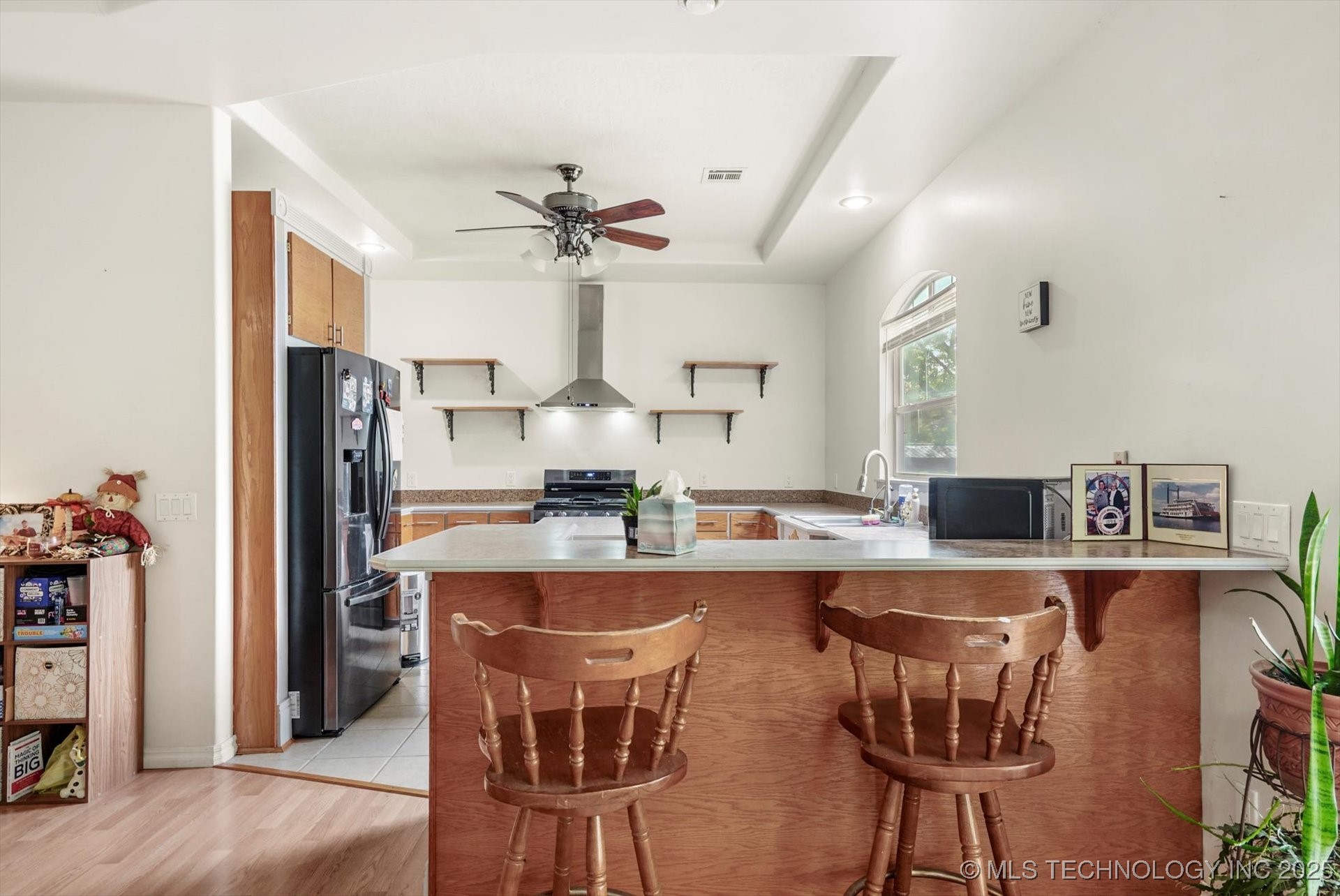 209 W 3rd Street Property Photo 12