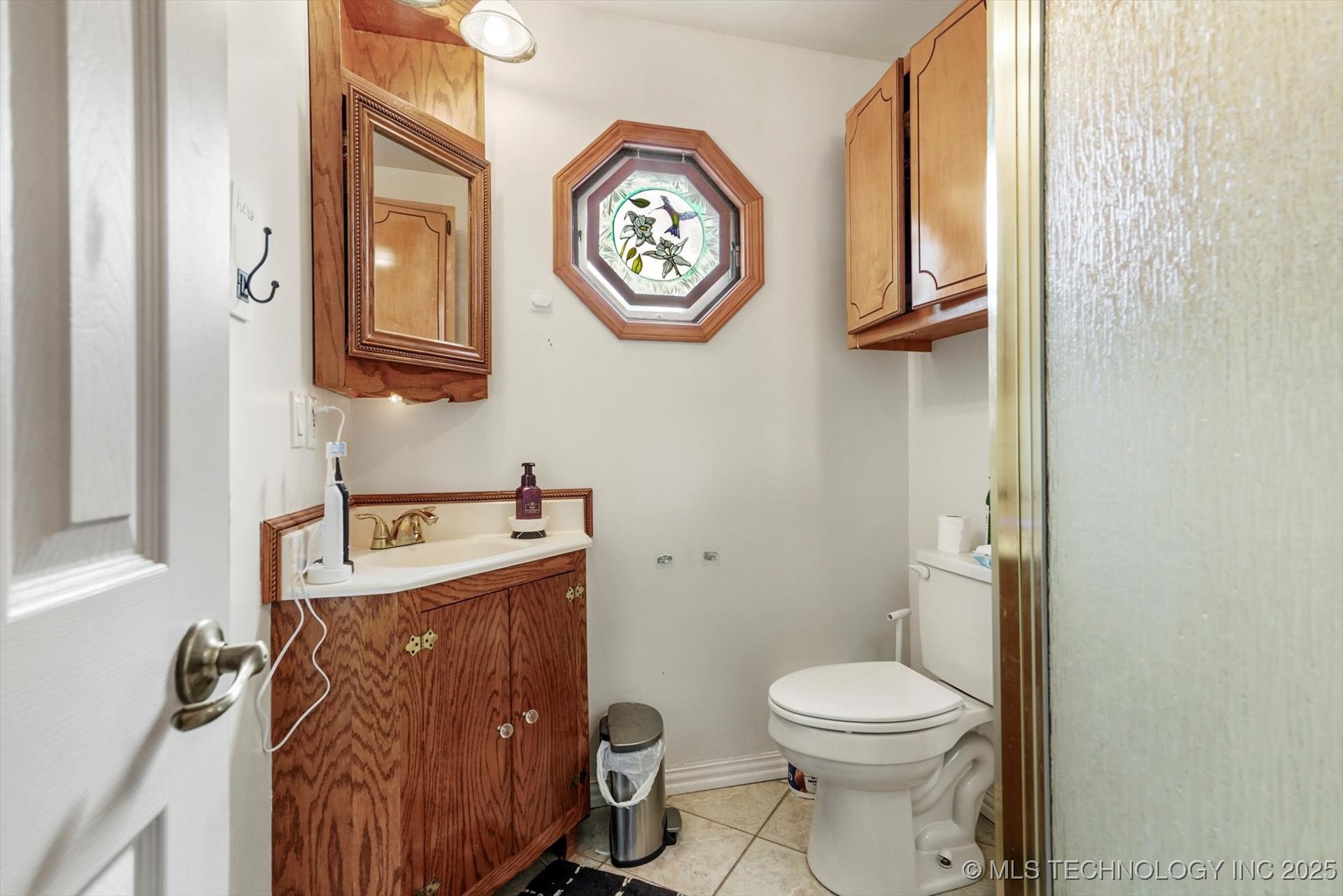 209 W 3rd Street Property Photo 20