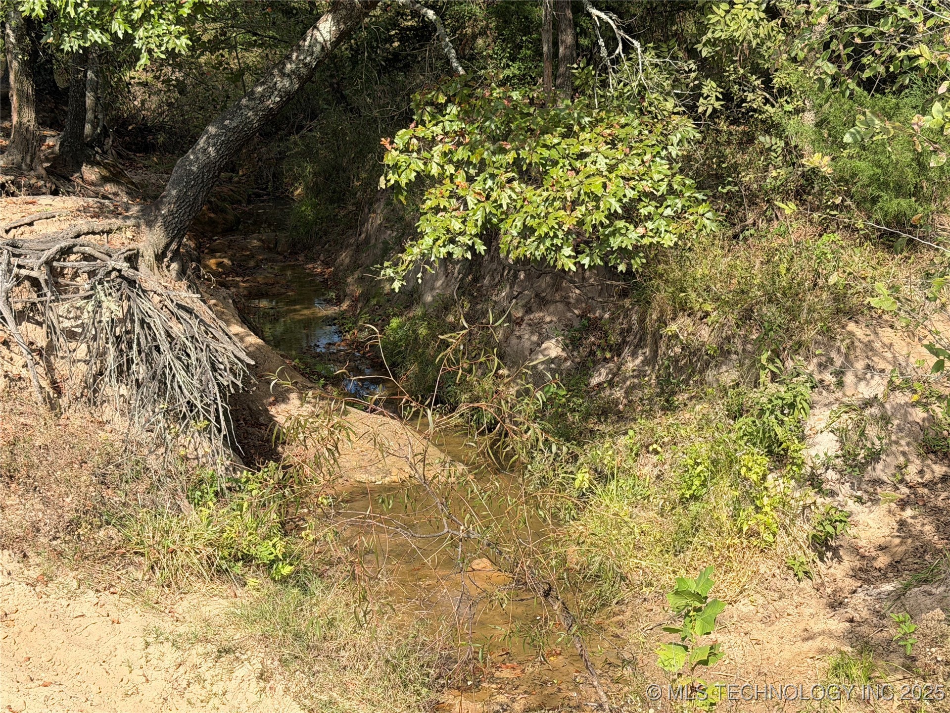 226 N 4160 Road Property Photo 6