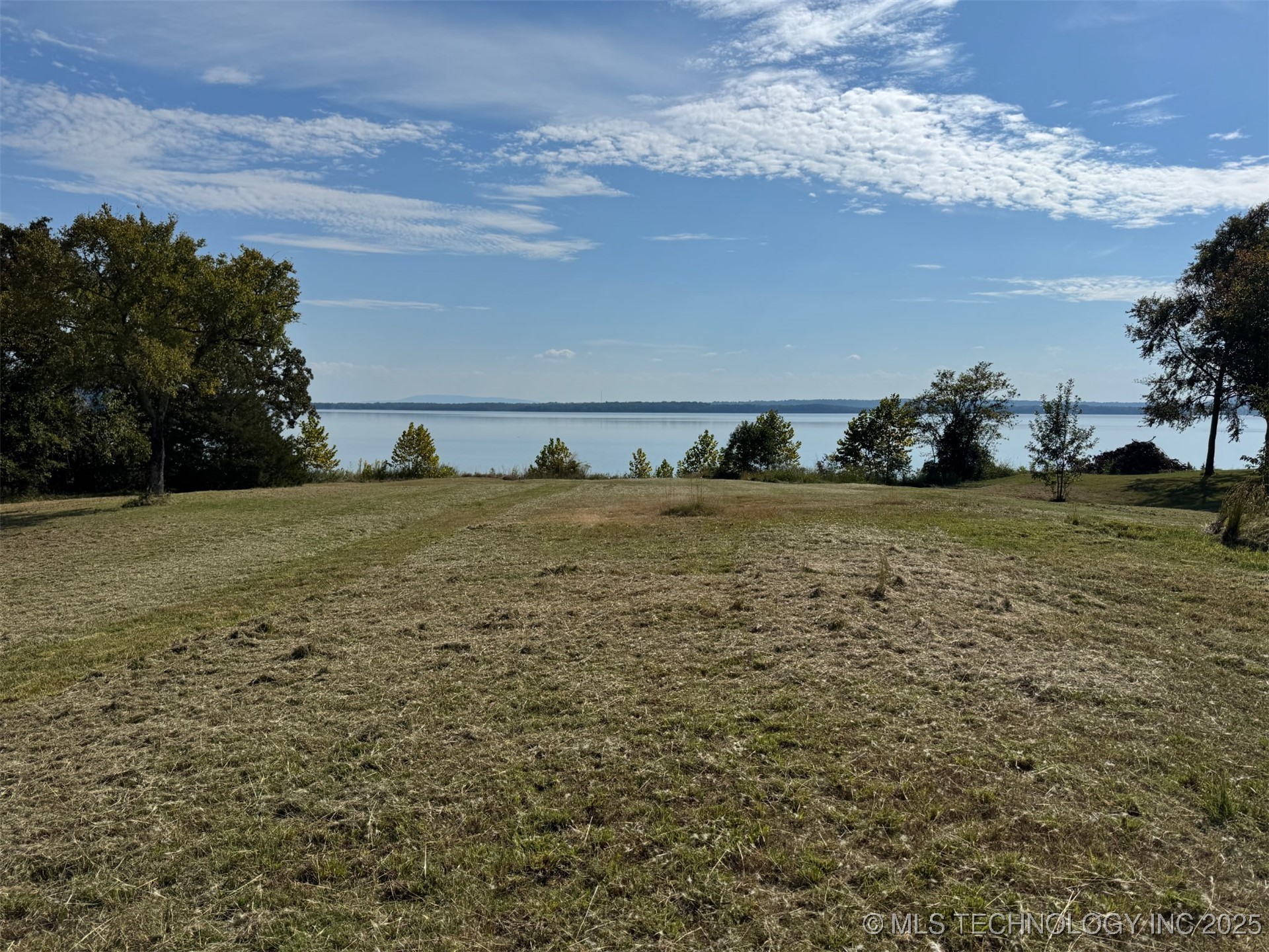 E 1143 Road Property Photo 1