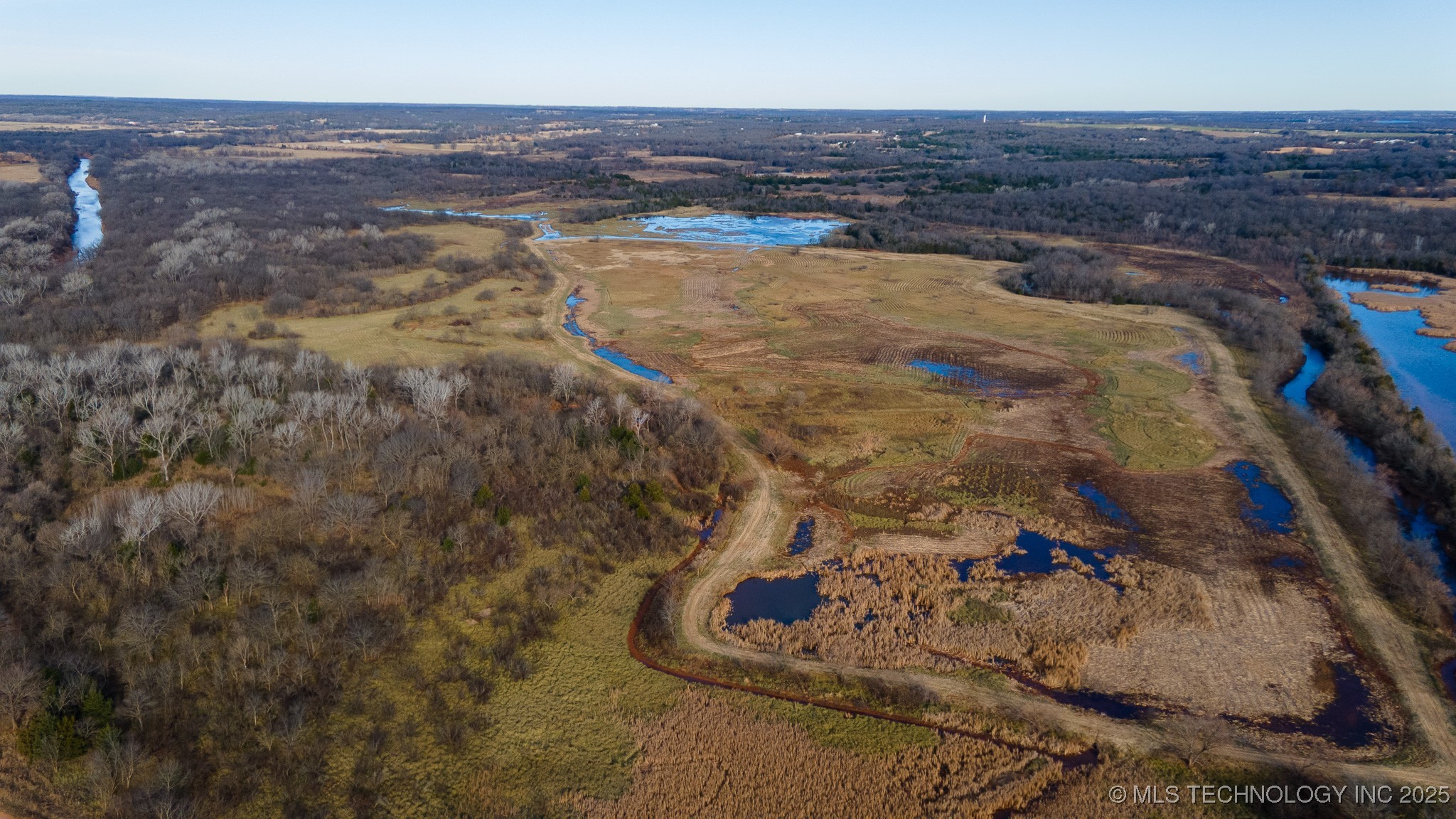 0 E 930 Road Property Photo 17