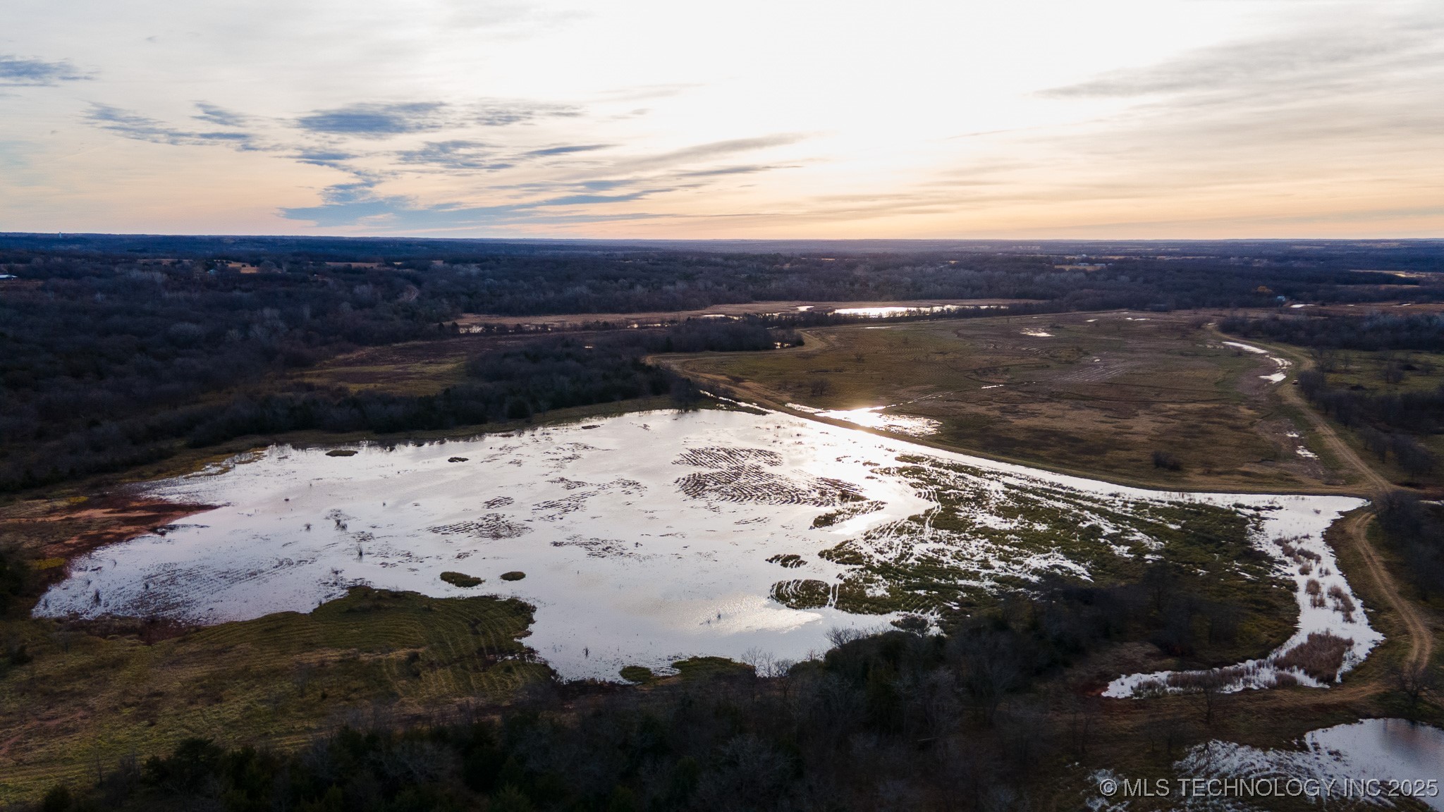 0 E 930 Road Property Photo 23
