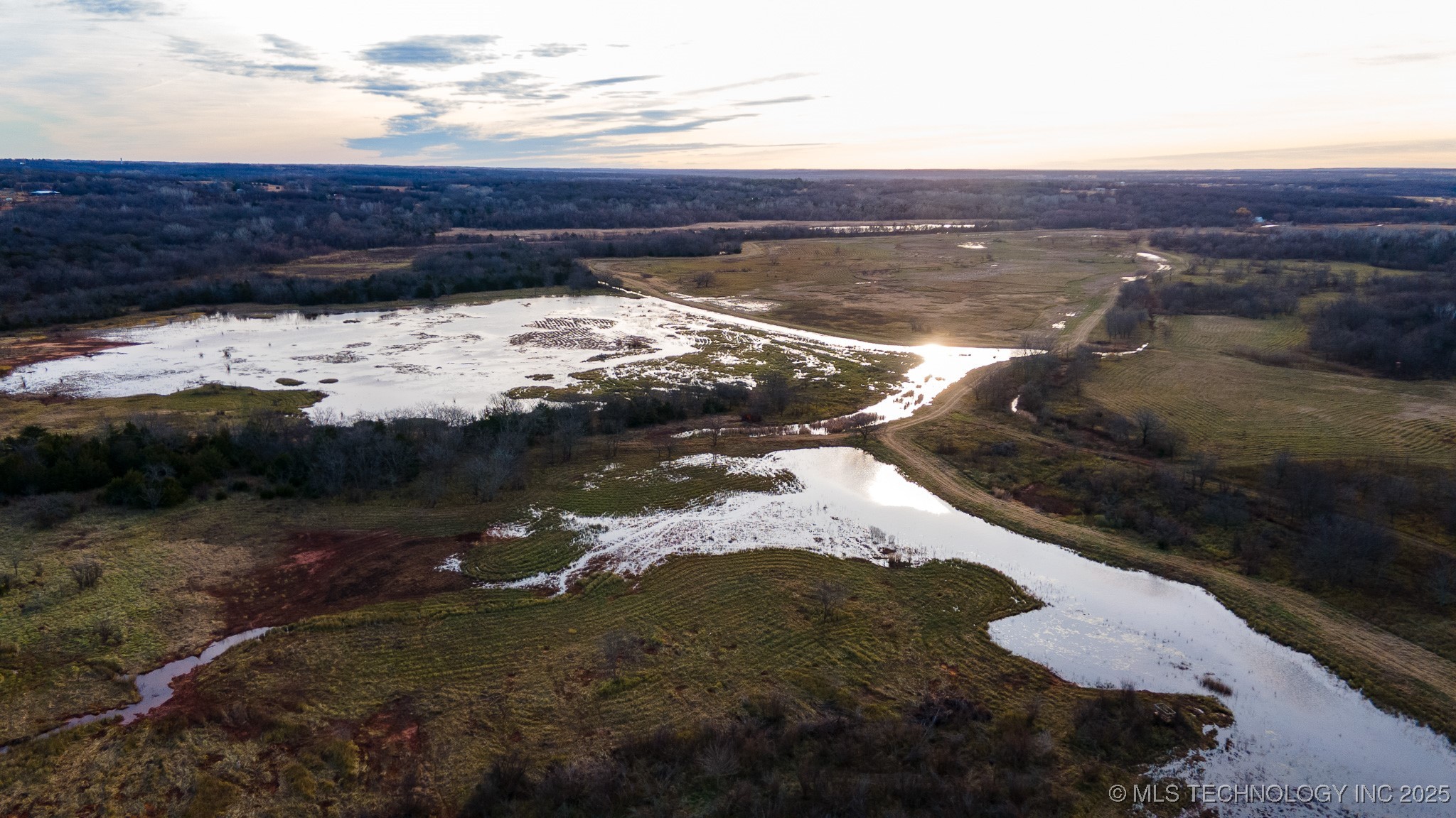 0 E 930 Road Property Photo 26