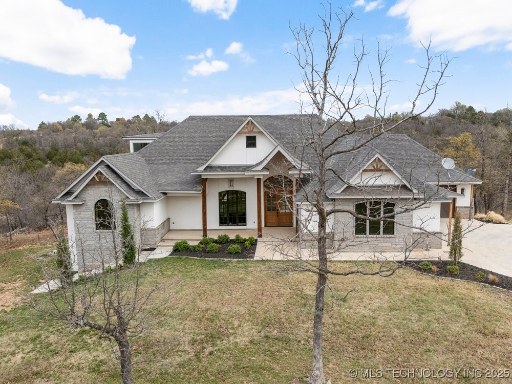 202 Pegilou Lane Property Photo 3