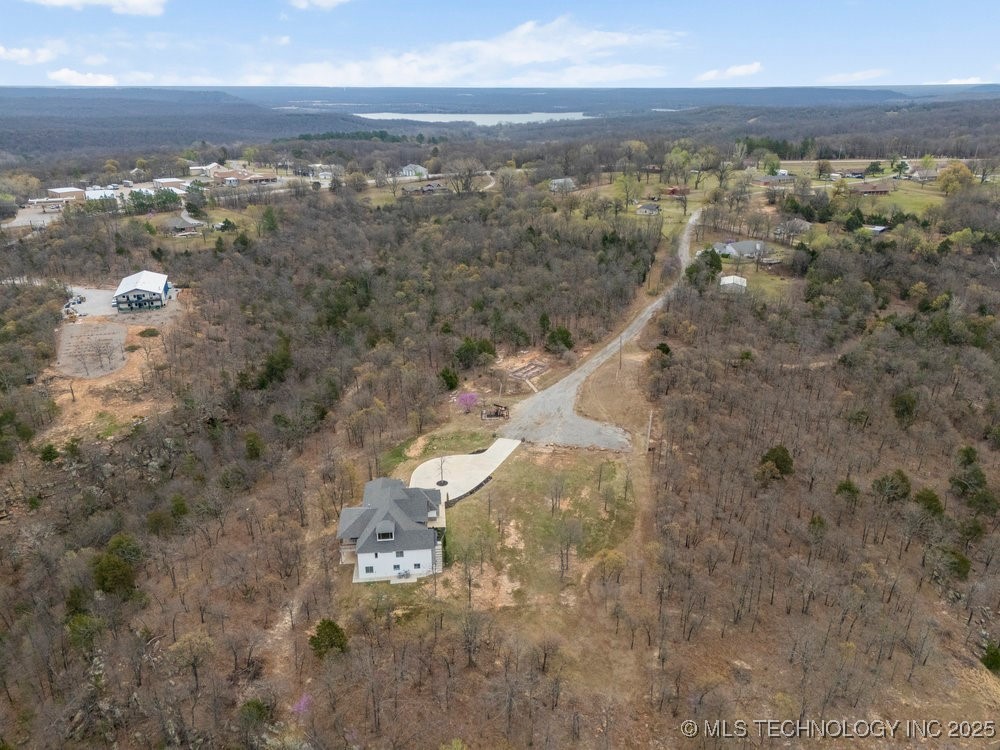 202 Pegilou Lane Property Photo 11