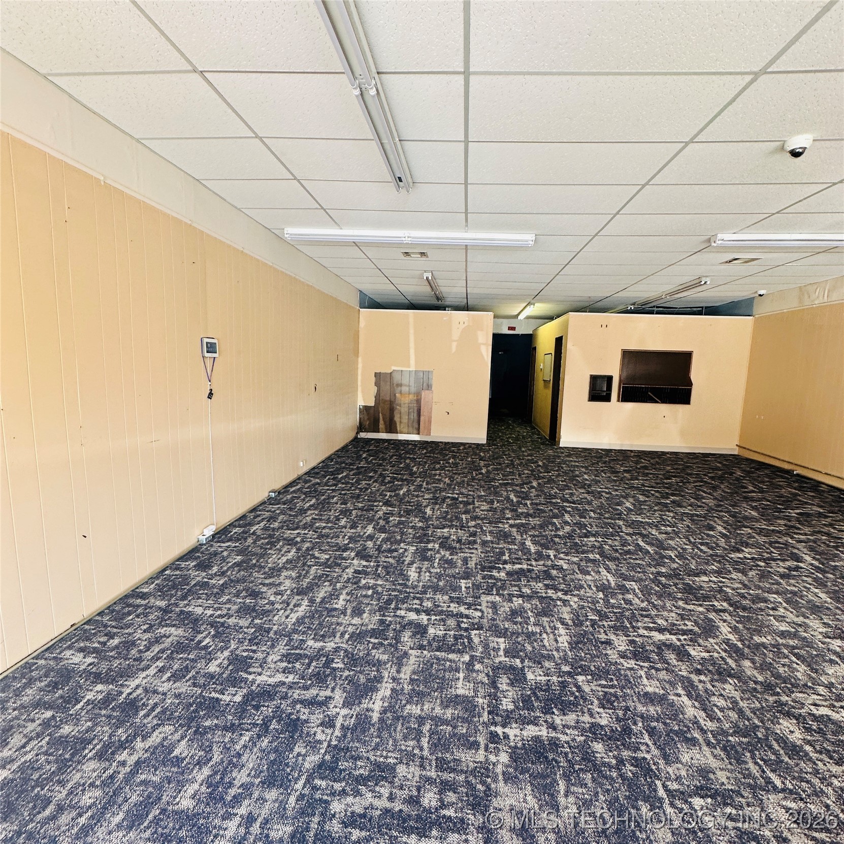 106 S Broadway Street Property Photo 2