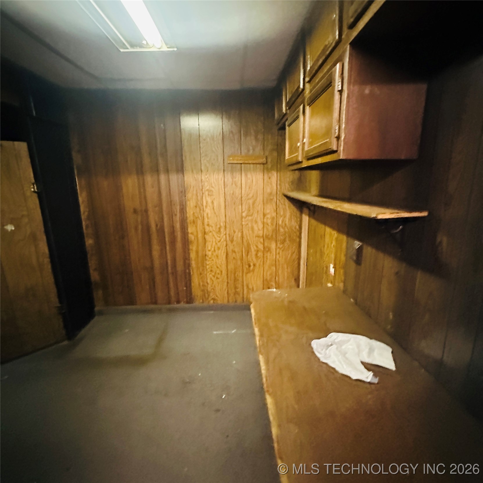 106 S Broadway Street Property Photo 8