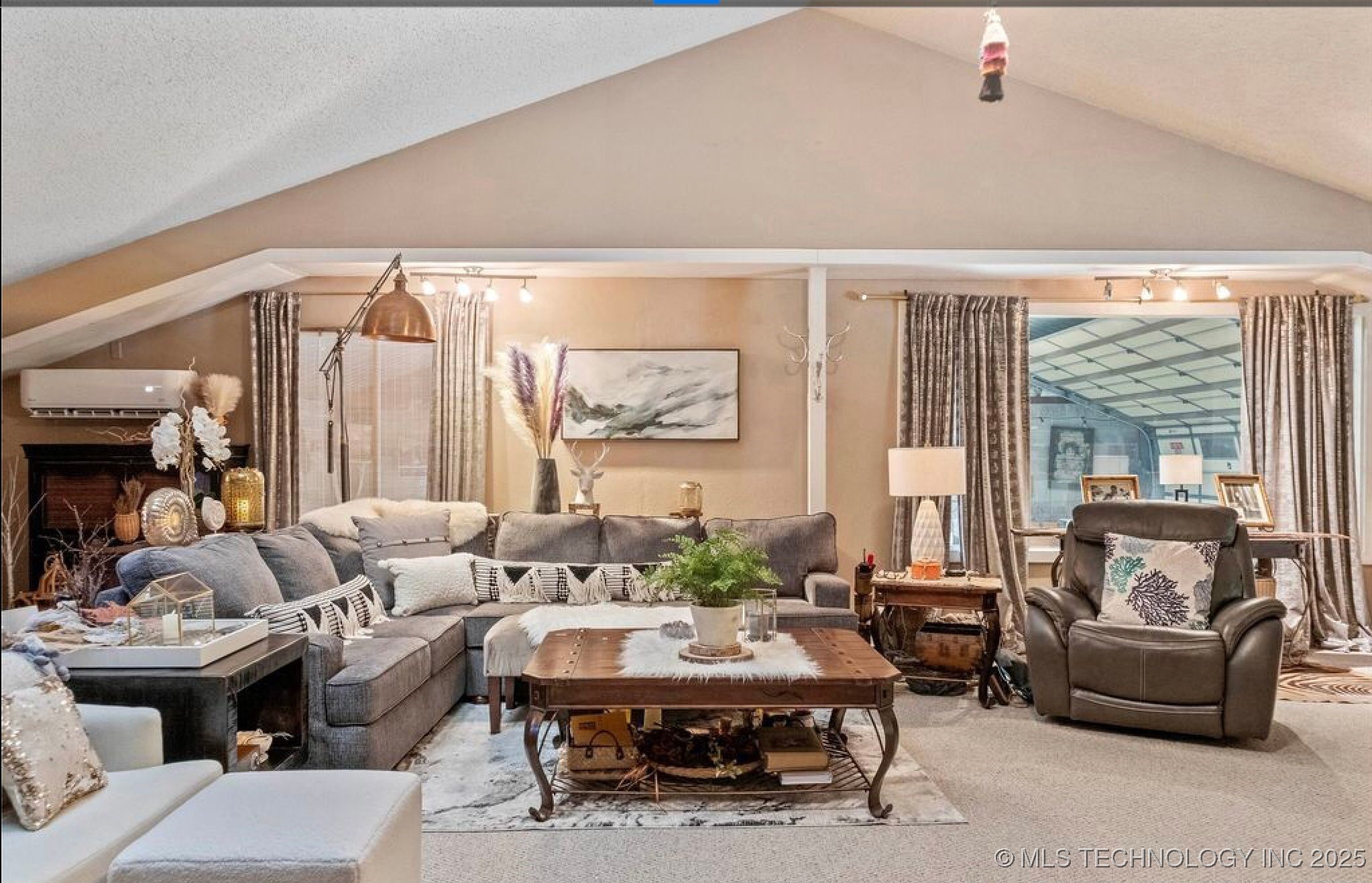 21461 E Apache Street Property Photo 20