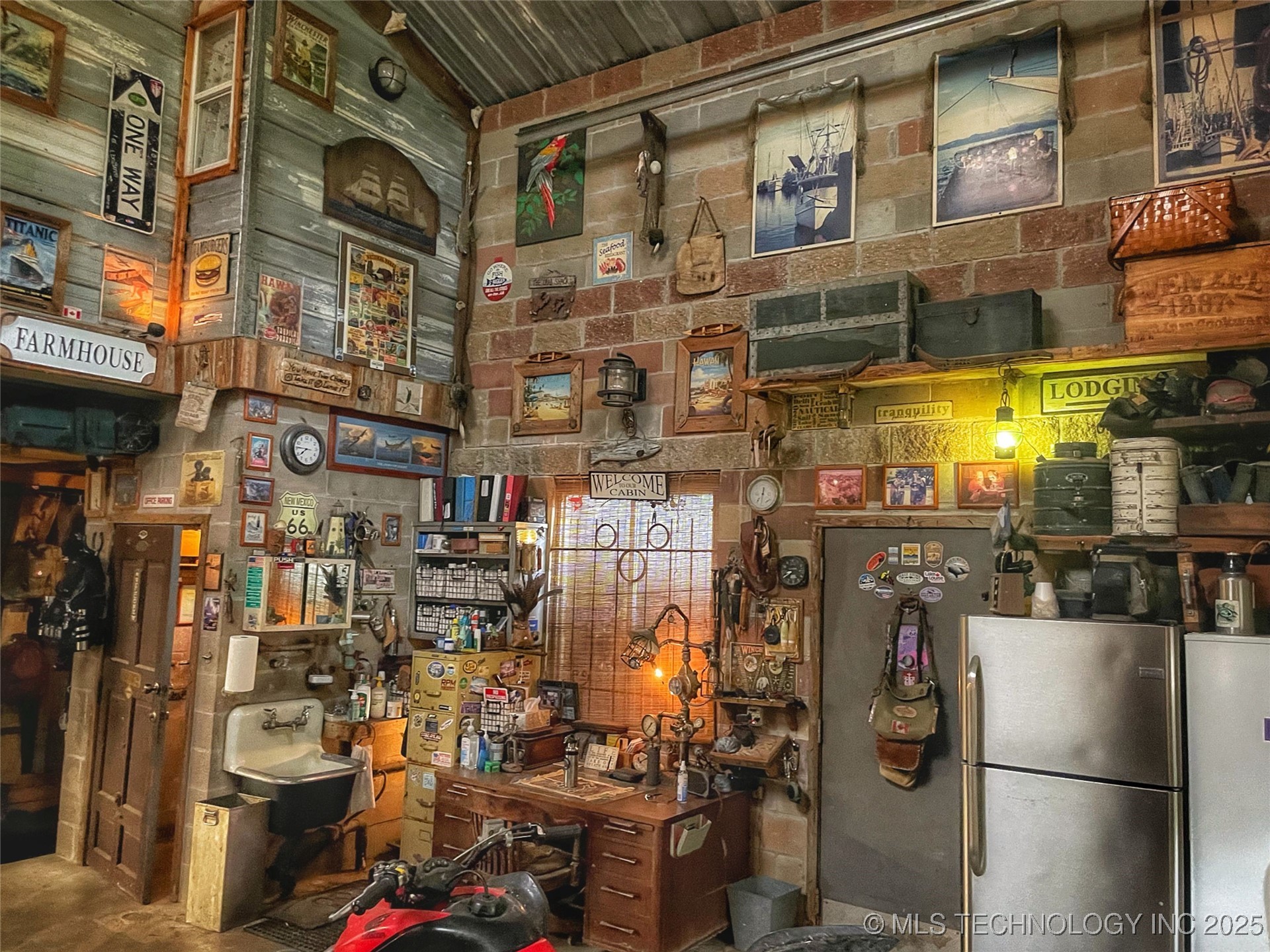 21461 E Apache Street Property Photo 22