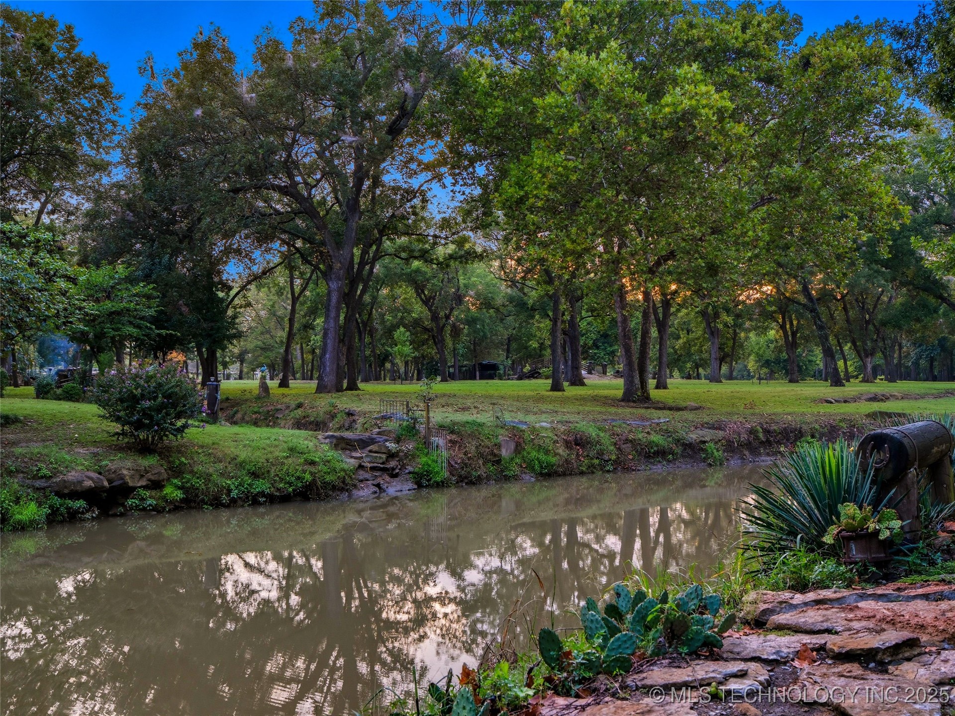 21461 E Apache Street Property Photo 31