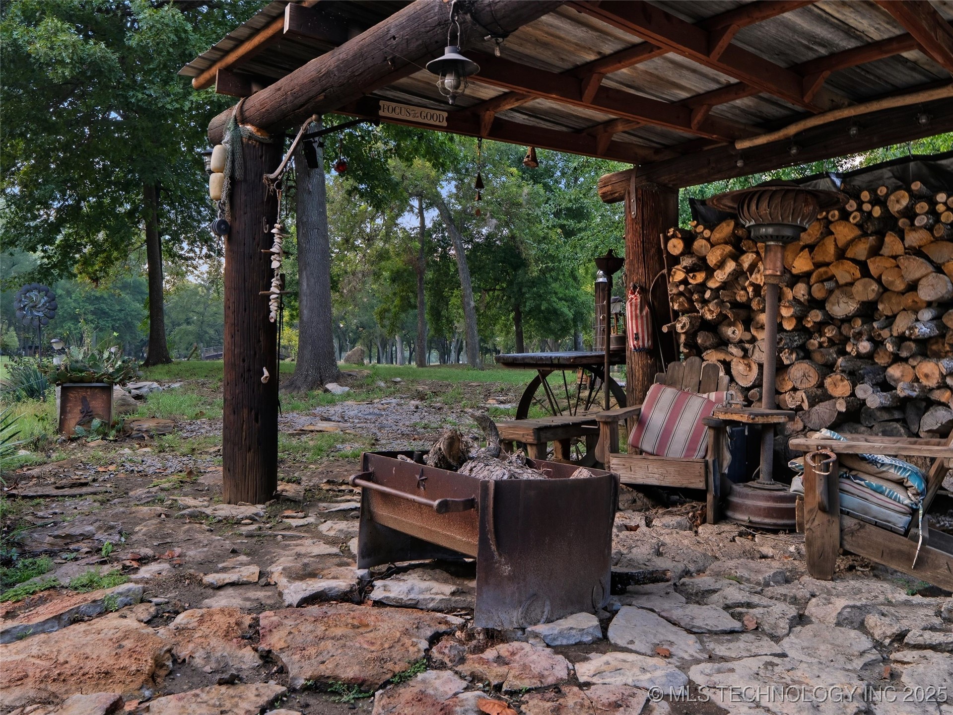 21461 E Apache Street Property Photo 32