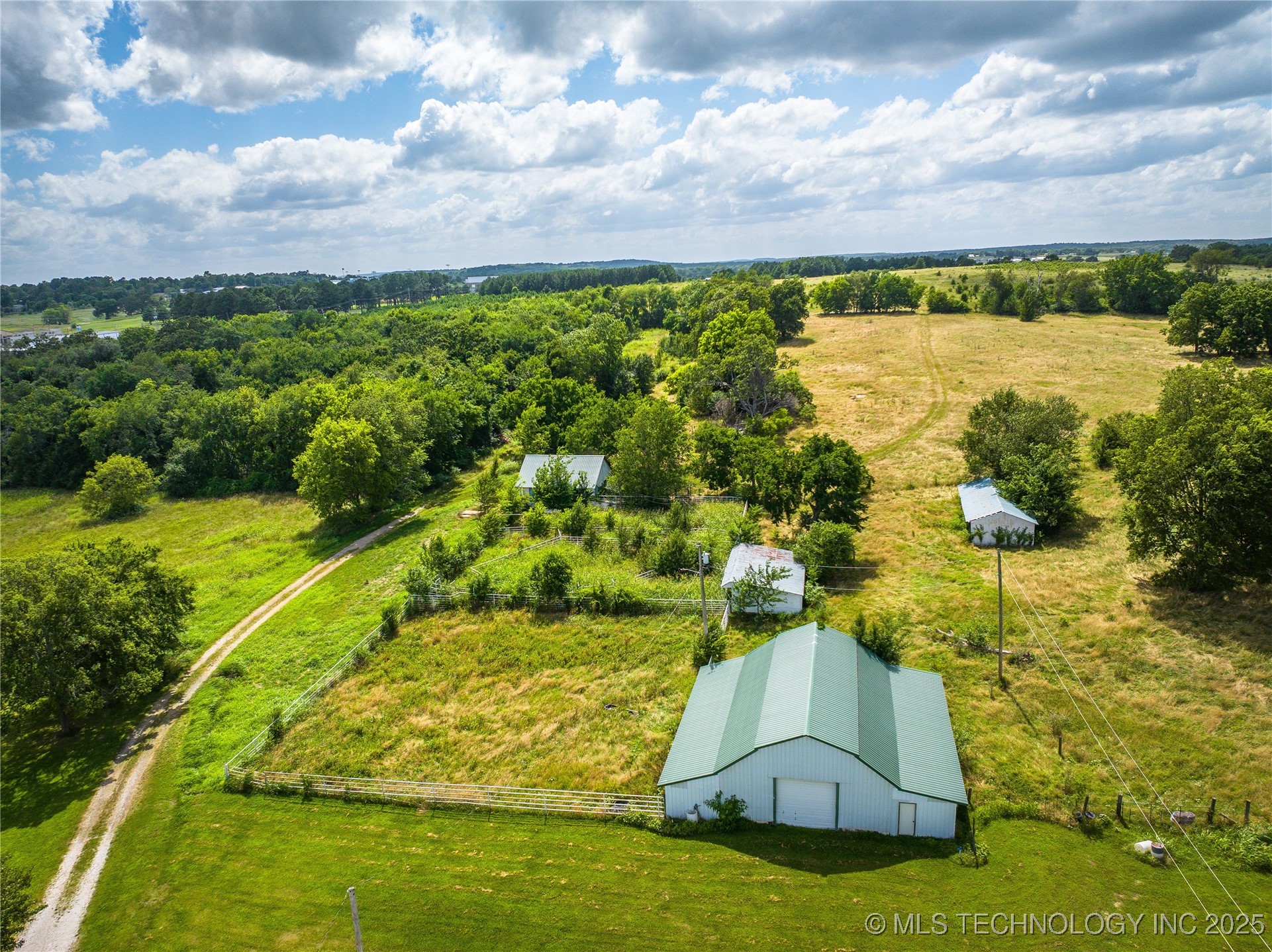 7 Mathis Park Drive Property Photo 12