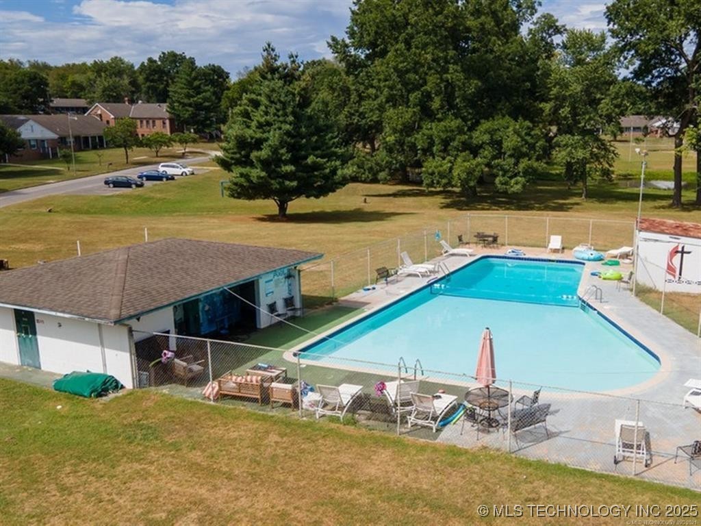 7 Mathis Park Drive Property Photo 18