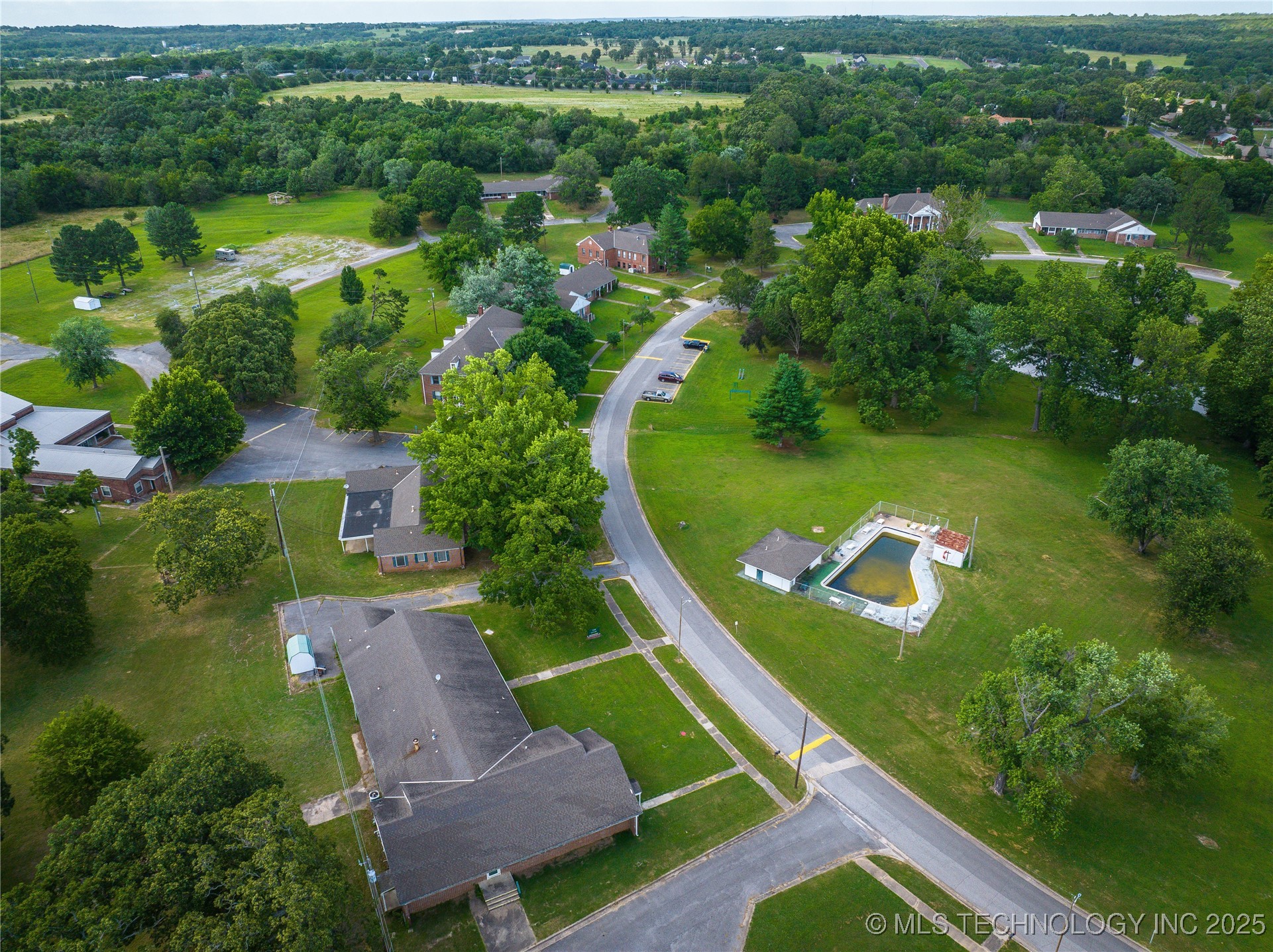 7 Mathis Park Drive Property Photo 28