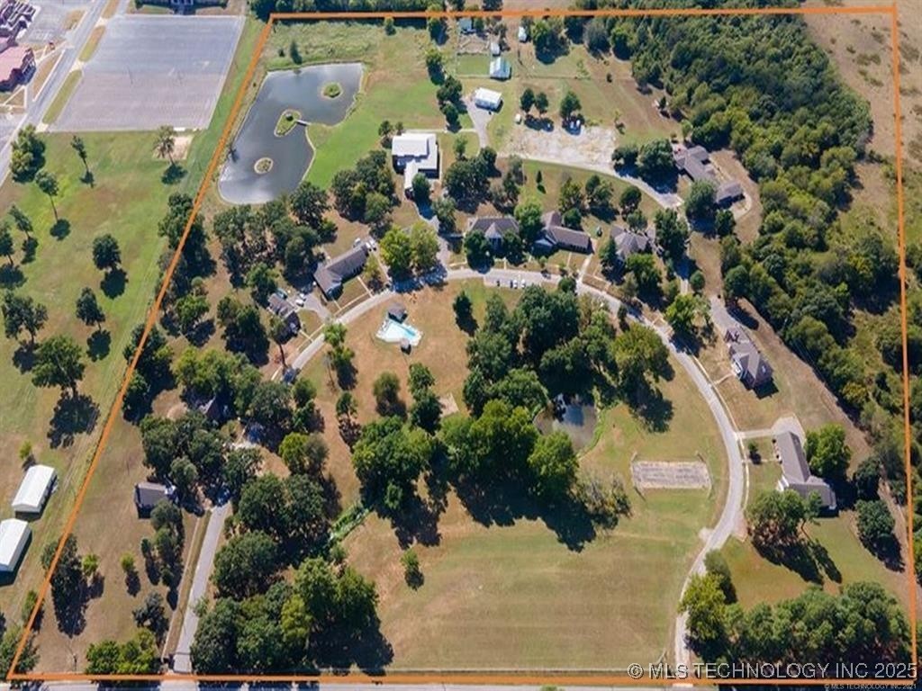 7 Mathis Park Drive Property Photo 31