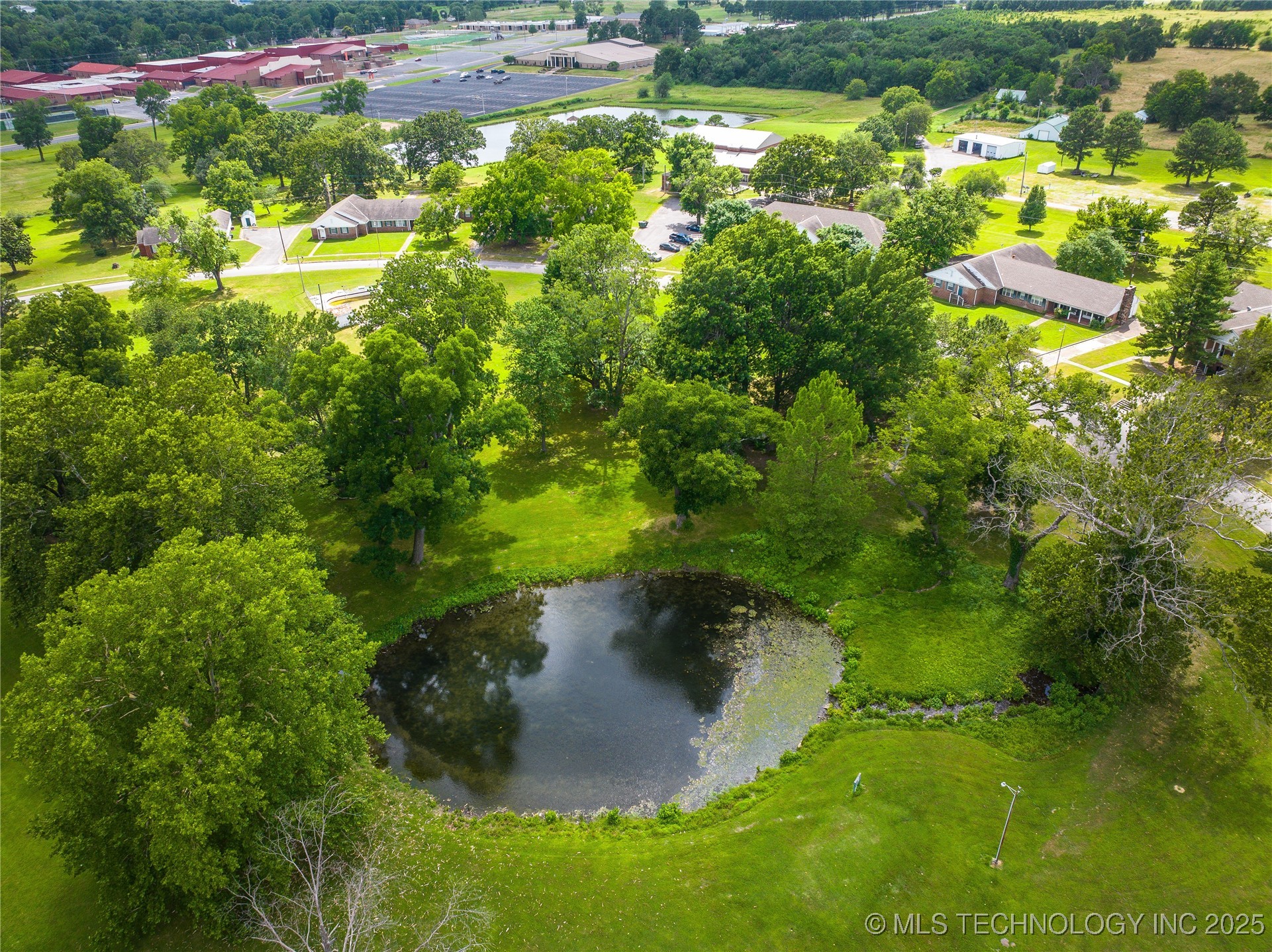 7 Mathis Park Drive Property Photo 33