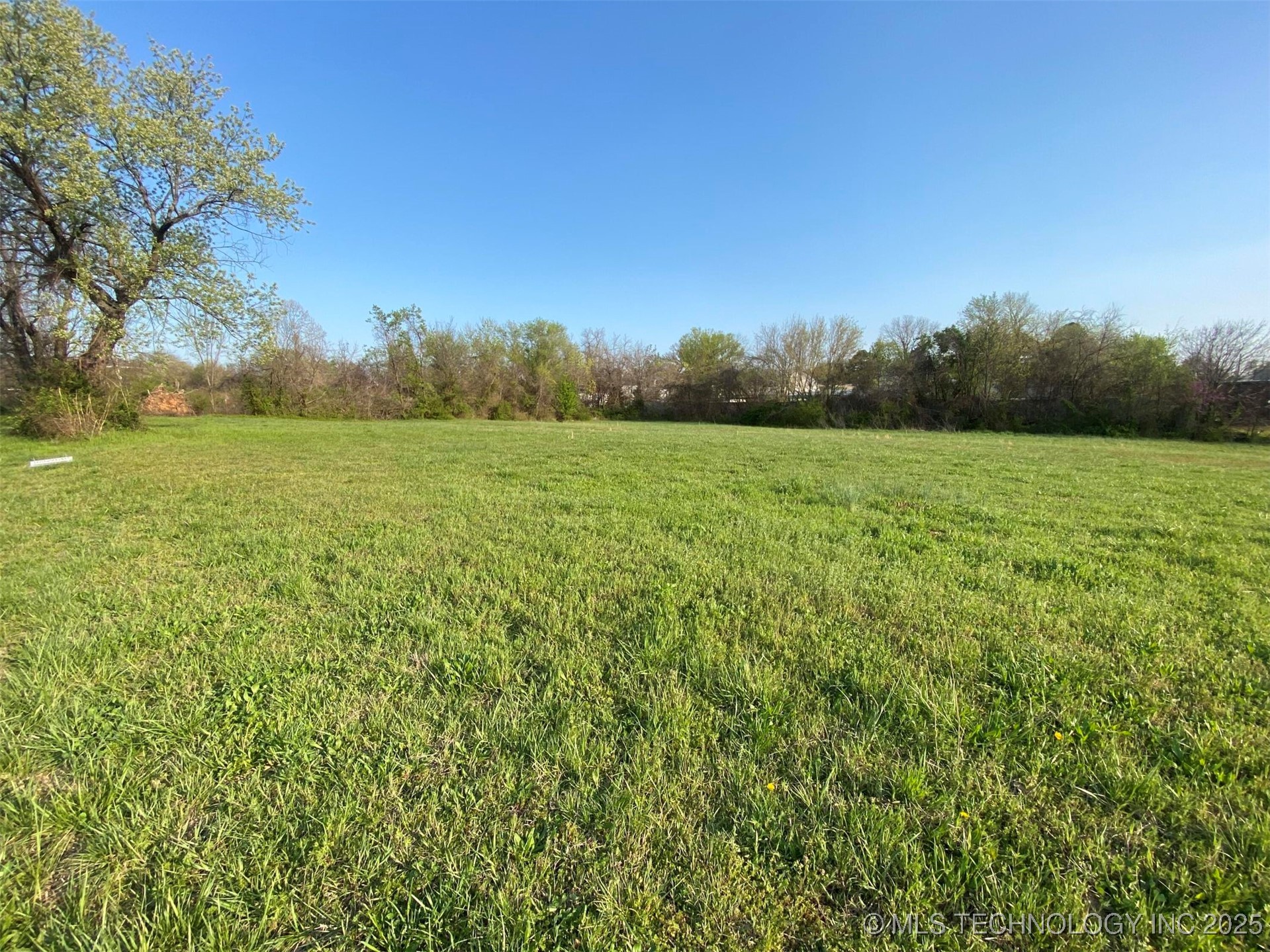 1110 N 3rd Street Property Photo 1