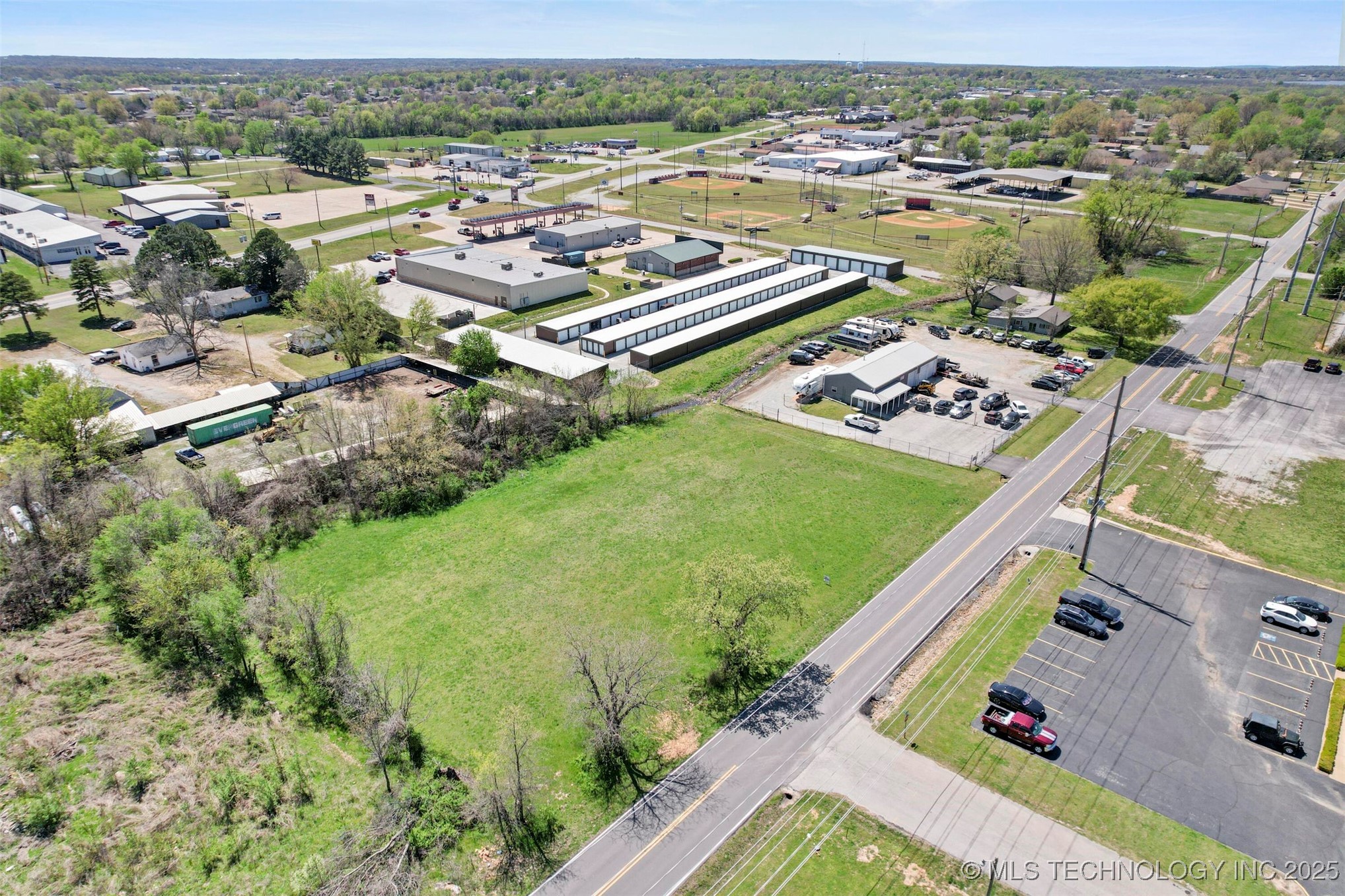 1110 N 3rd Street Property Photo 2