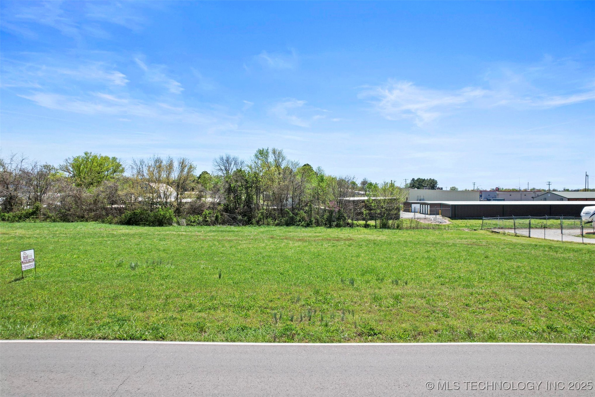 1110 N 3rd Street Property Photo 7