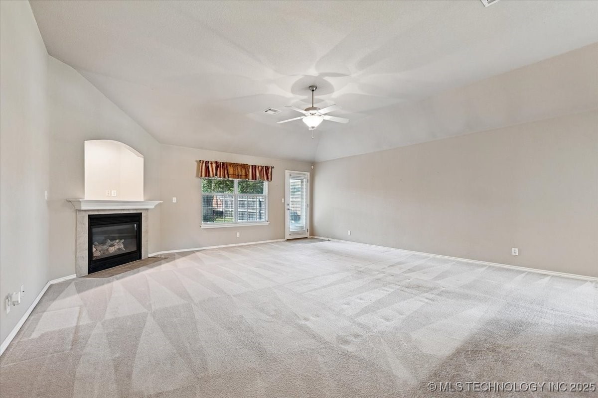 2000 N 6th Street Property Photo 11