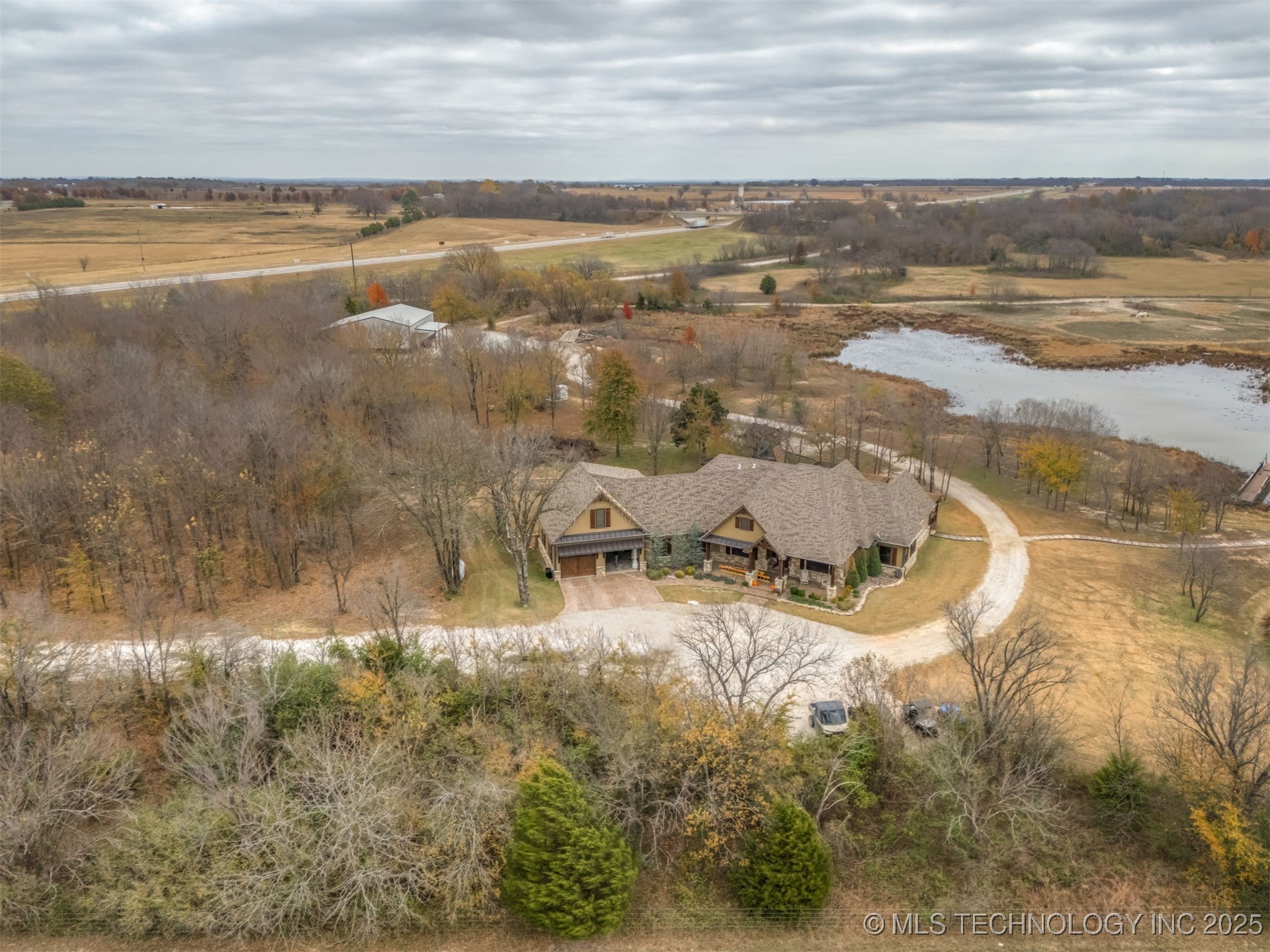 37760 E 171st Street S Property Photo 3