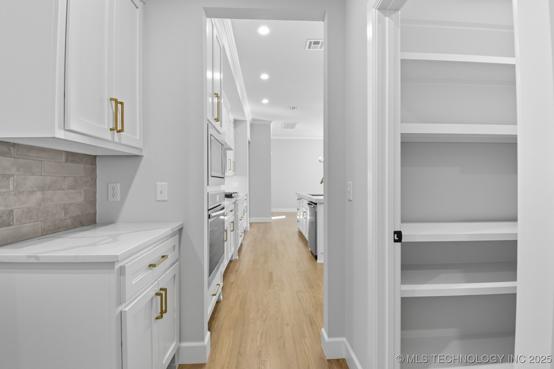 5806 E 126th Street S Property Photo 31