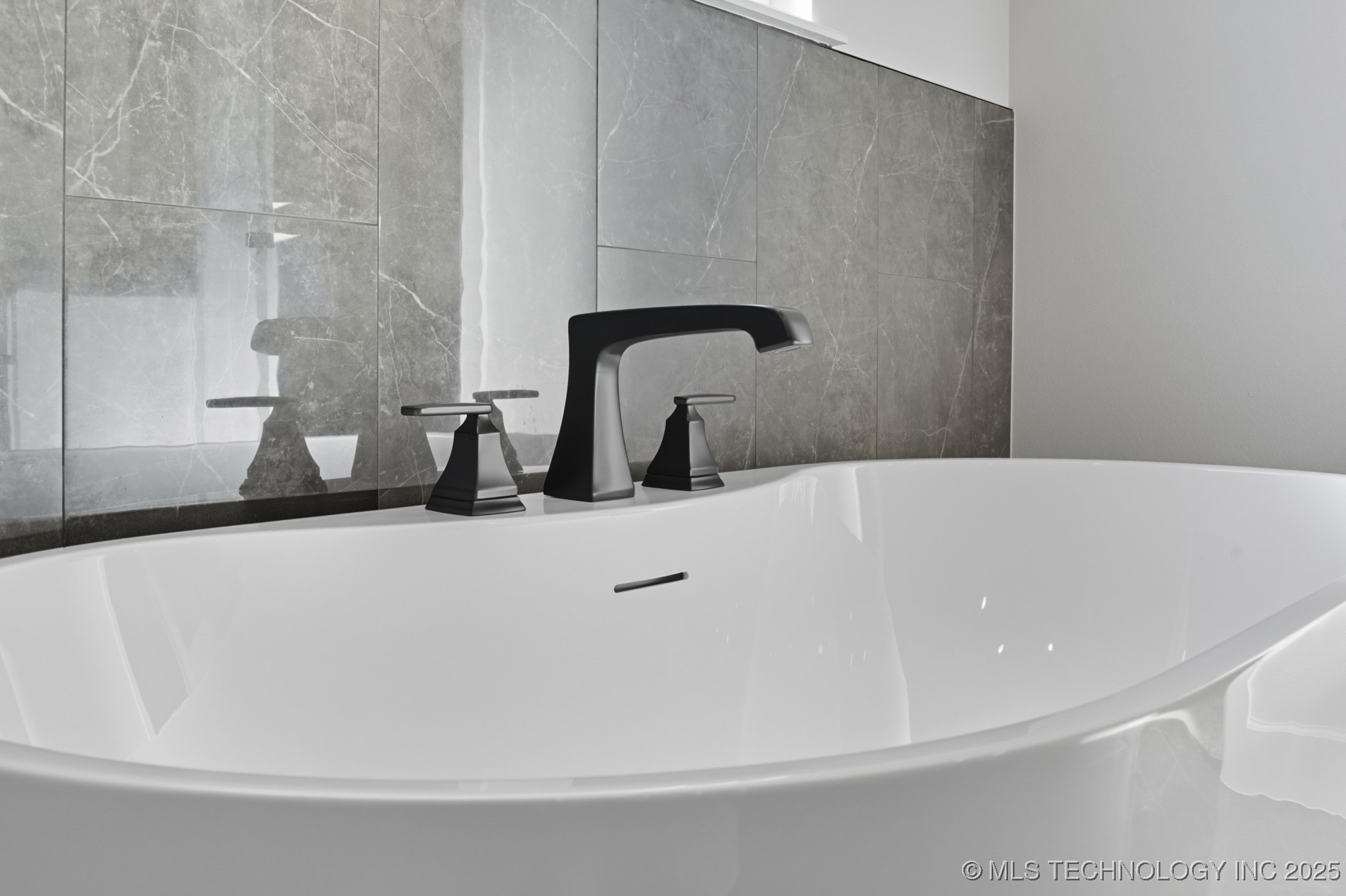 5806 E 126th Street S Property Photo 36