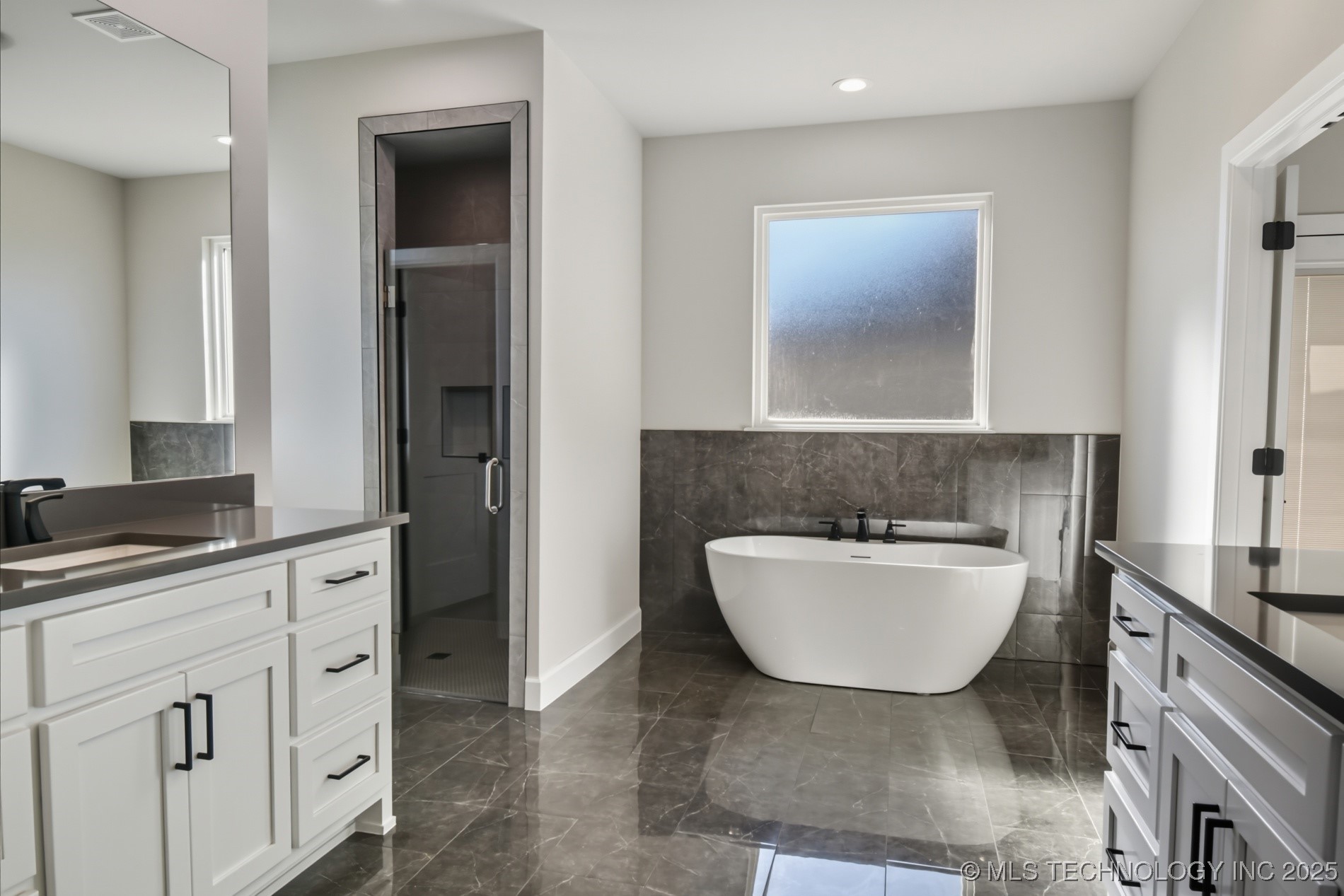 5806 E 126th Street S Property Photo 40